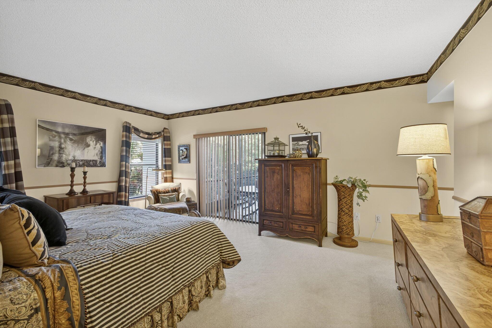 GOLF COTTAGES 2 CONDO - Residential