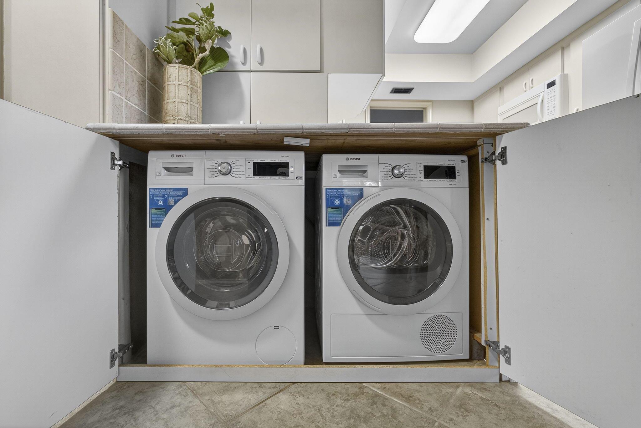 GOLF COTTAGES 2 CONDO - Residential