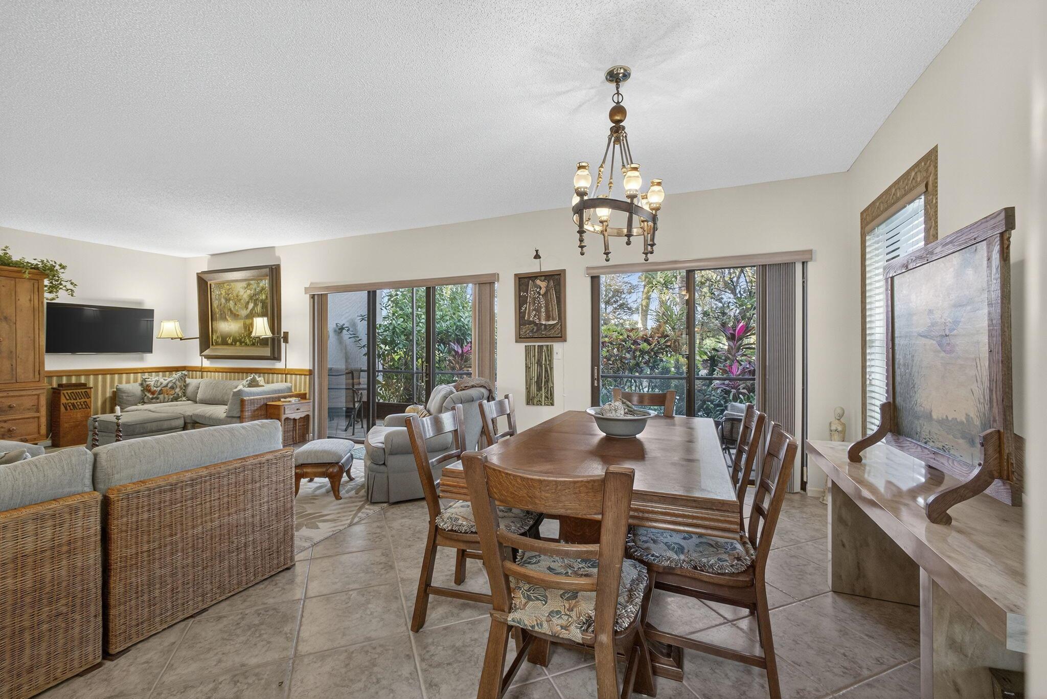 GOLF COTTAGES 2 CONDO - Residential