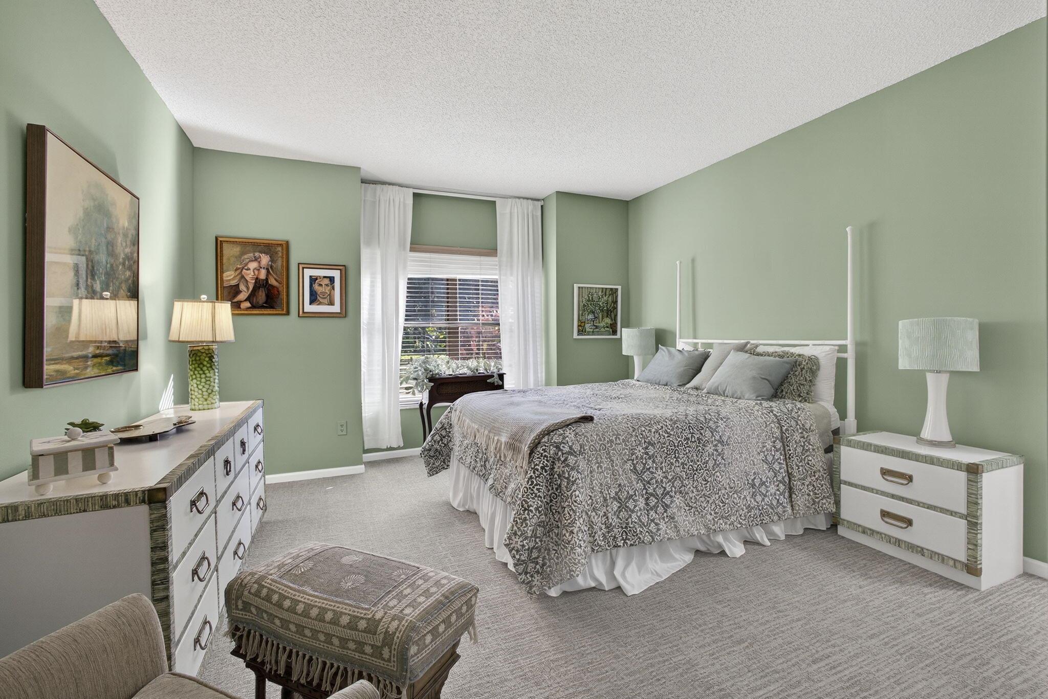 GOLF COTTAGES 2 CONDO - Residential