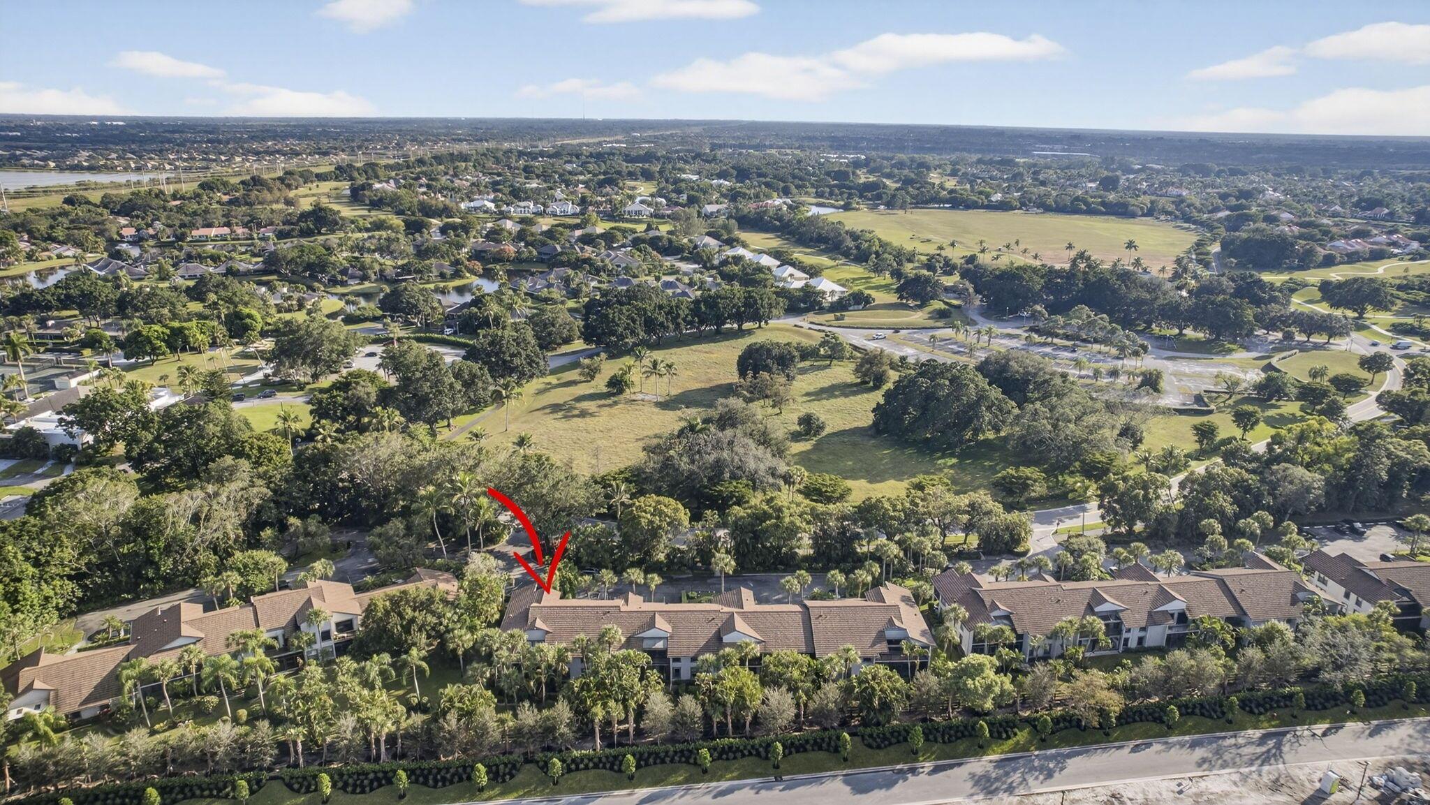 GOLF COTTAGES 2 CONDO - Residential