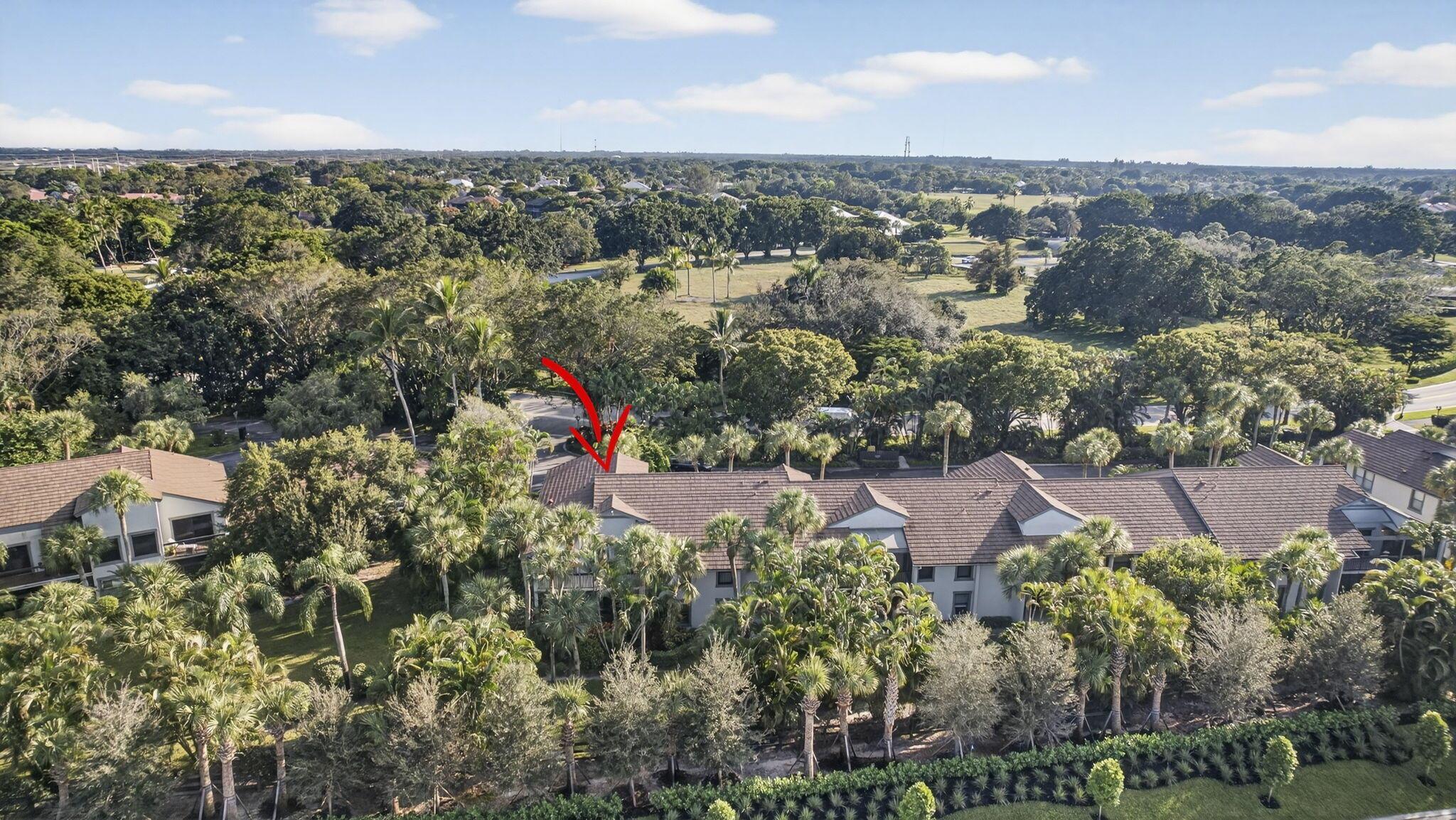 GOLF COTTAGES 2 CONDO - Residential