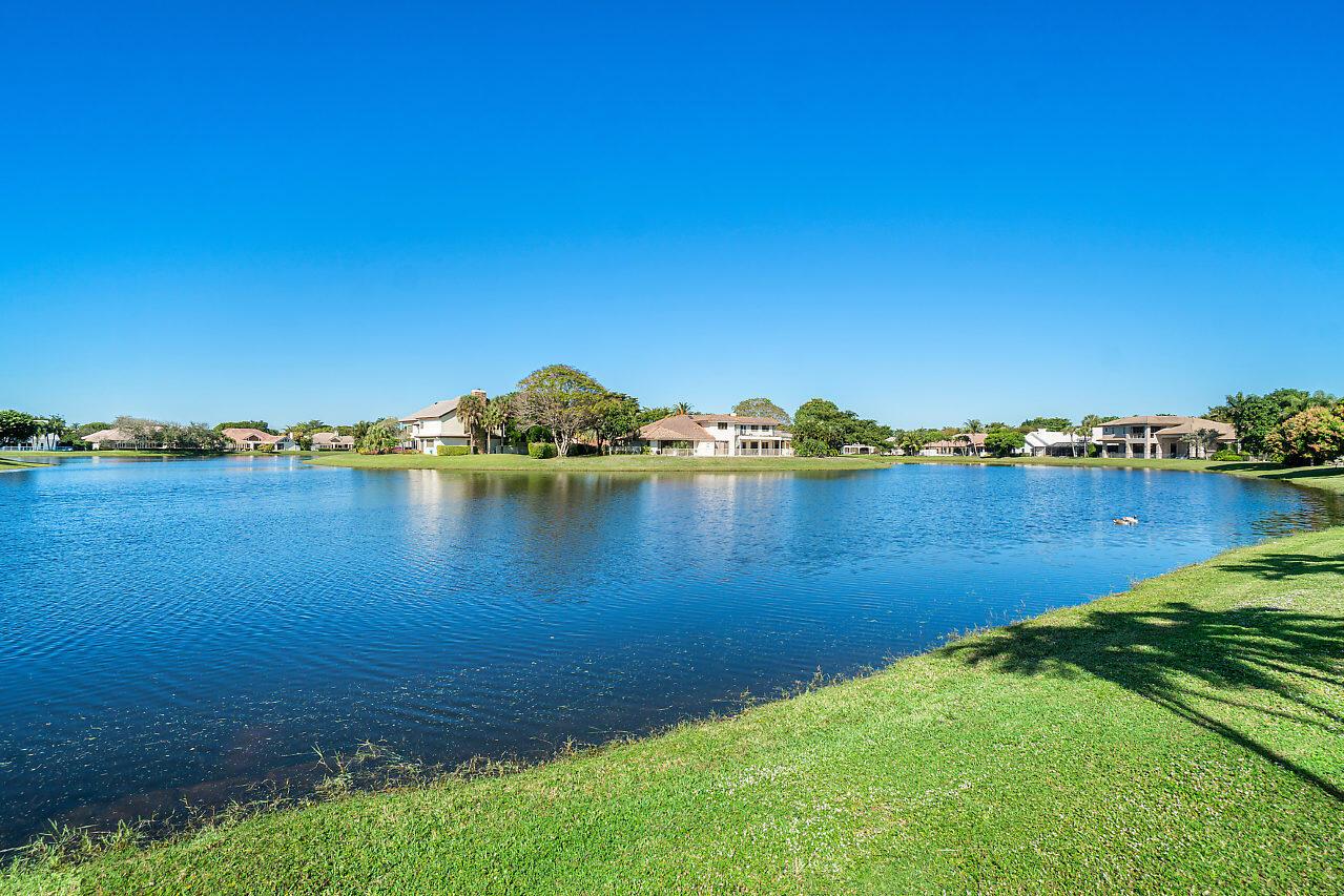 WOODFIELD HUNT CLUB II - Residential Lease