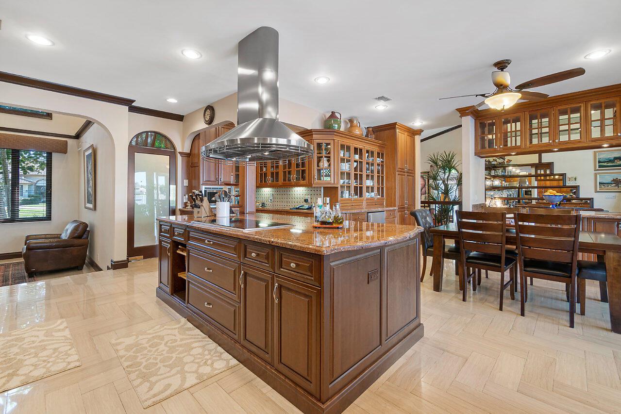 WOODFIELD HUNT CLUB II - Residential Lease