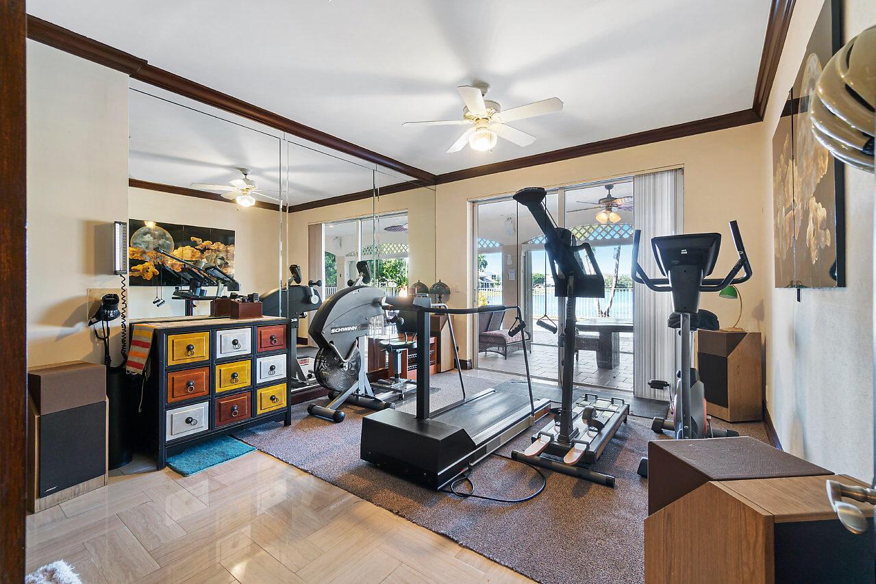 WOODFIELD HUNT CLUB II - Residential Lease