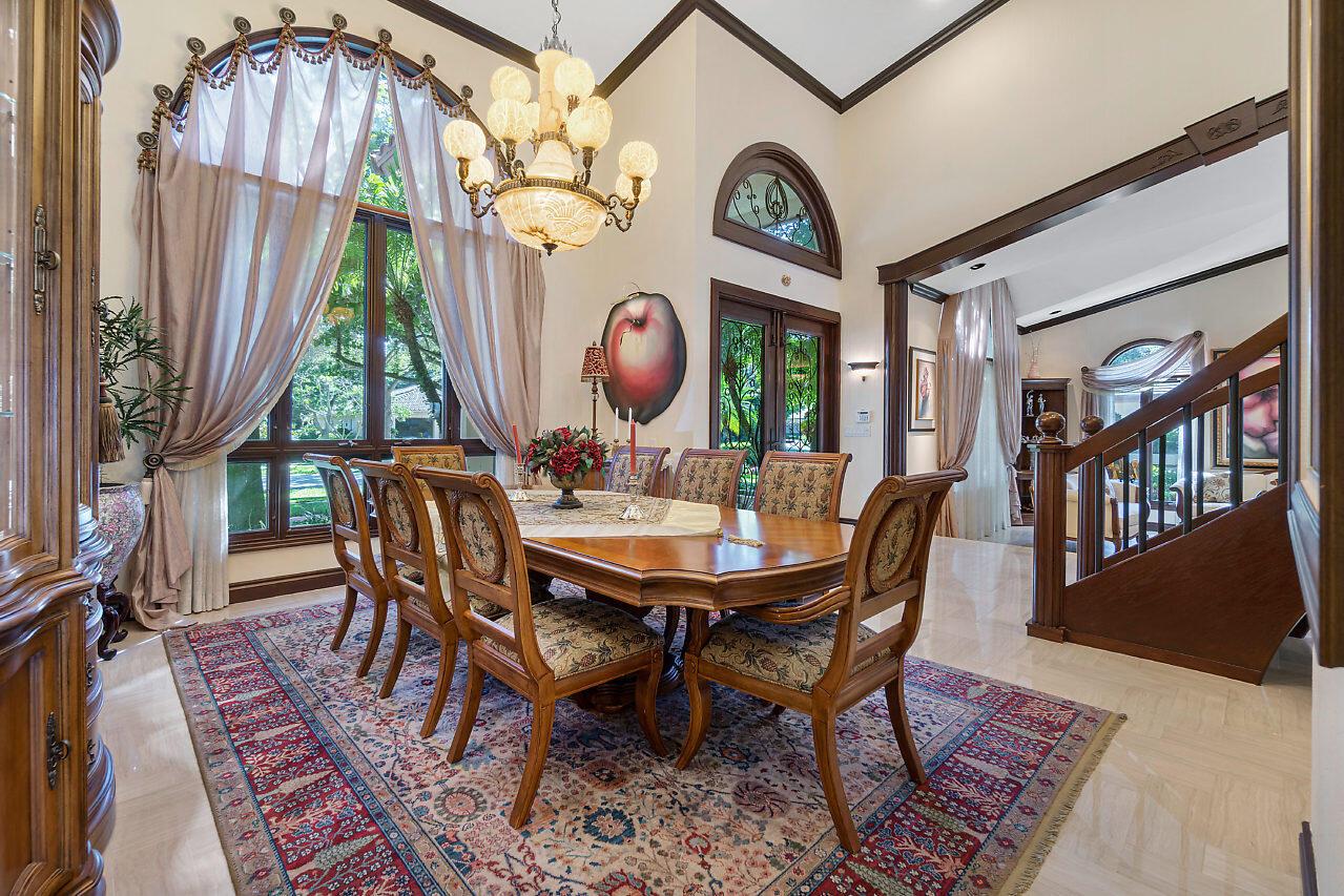 WOODFIELD HUNT CLUB II - Residential Lease
