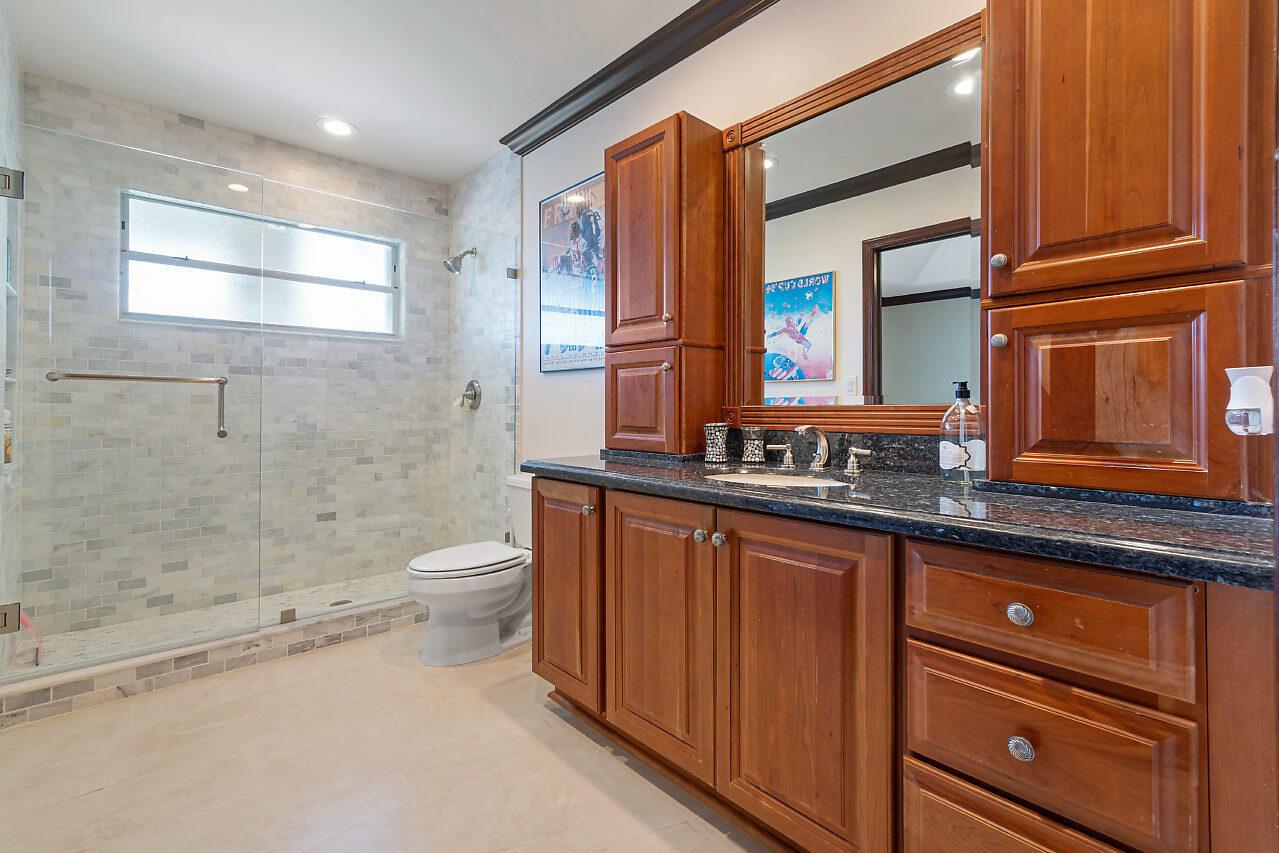 WOODFIELD HUNT CLUB II - Residential Lease