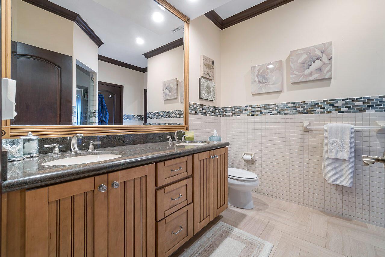 WOODFIELD HUNT CLUB II - Residential Lease