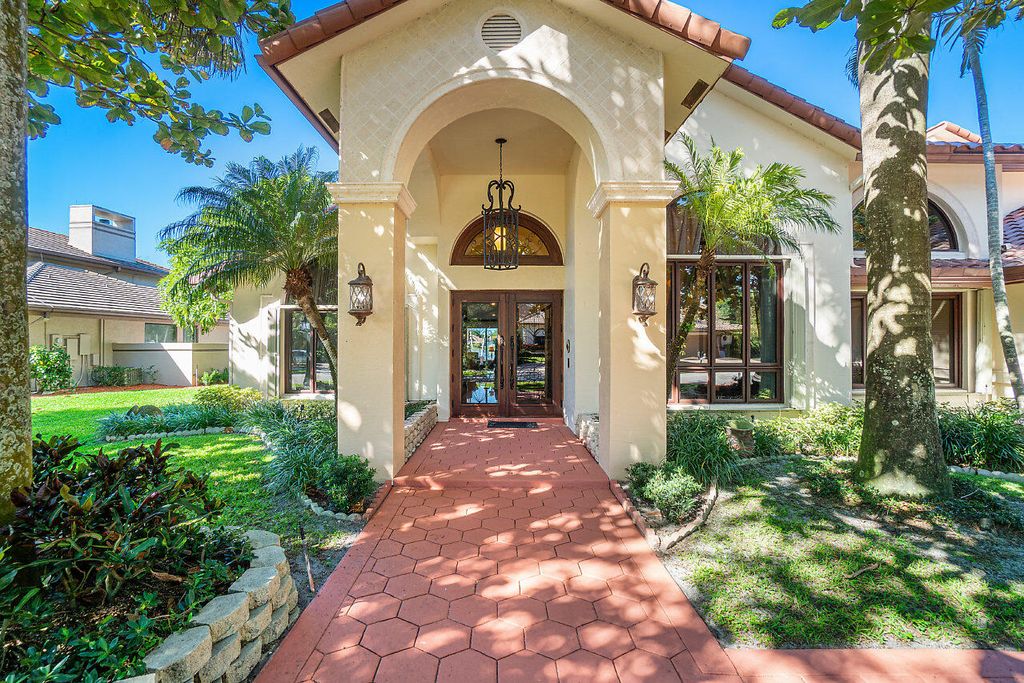 Photo of 4407 Woodfield Boulevard, Boca Raton, FL 33434 (MLS # R11130139)