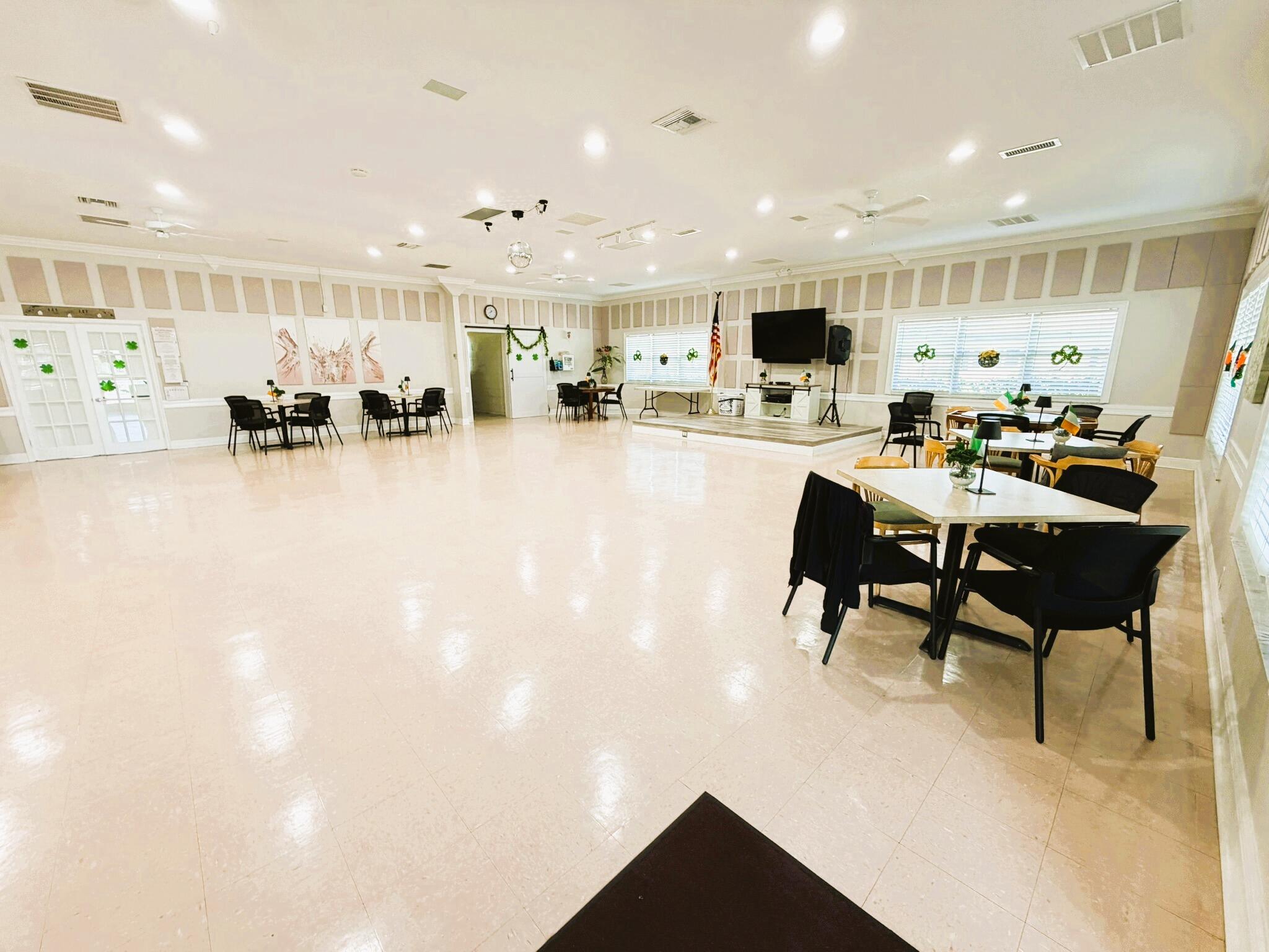 HIGH POINT OF DELRAY BEACH COND SEC III - Residential