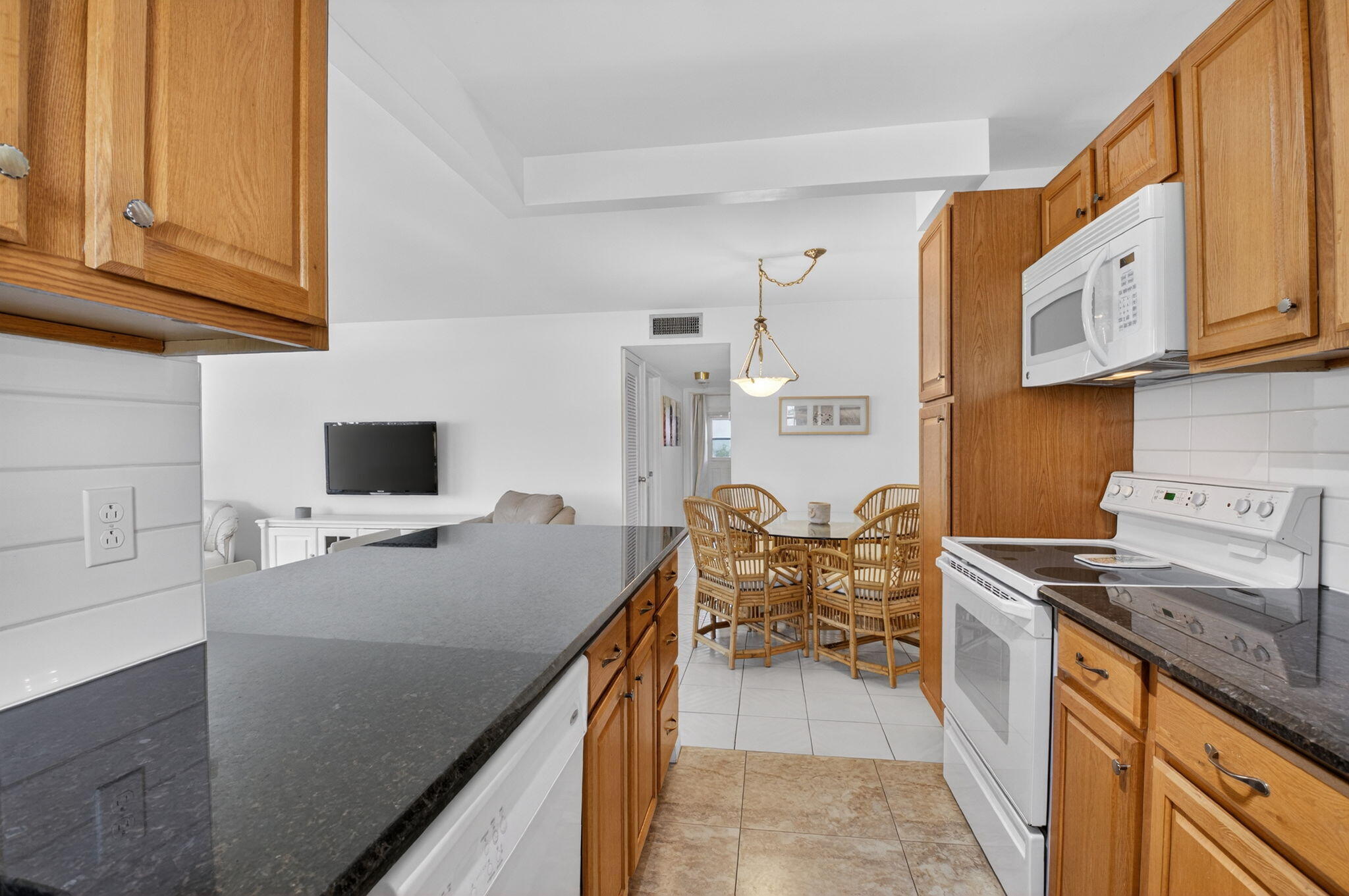 HIGH POINT OF DELRAY BEACH COND SEC III - Residential