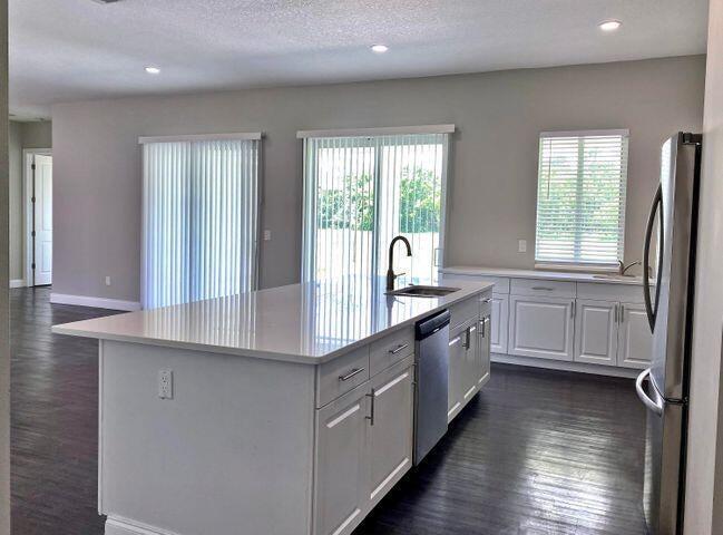 PORT ST LUCIE SECTION 47 - Residential Lease