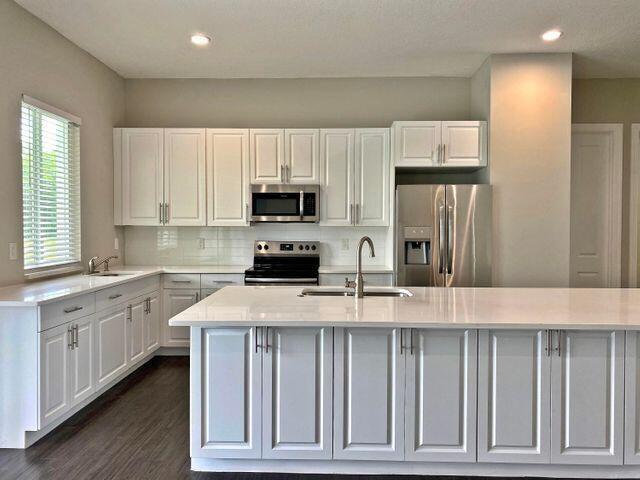 PORT ST LUCIE SECTION 47 - Residential Lease