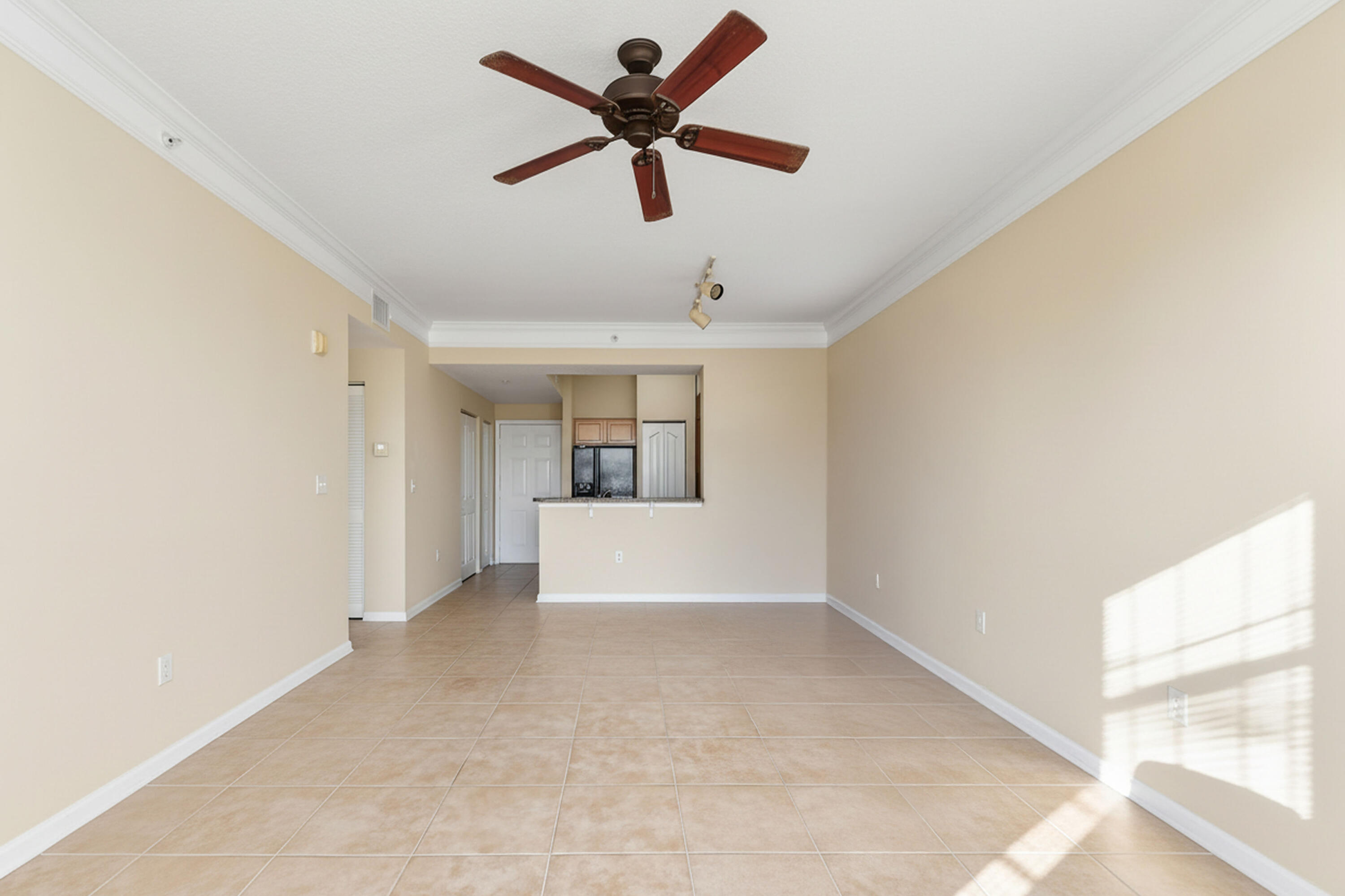 SOMERSET AT ABACOA CONDO - Residential Lease