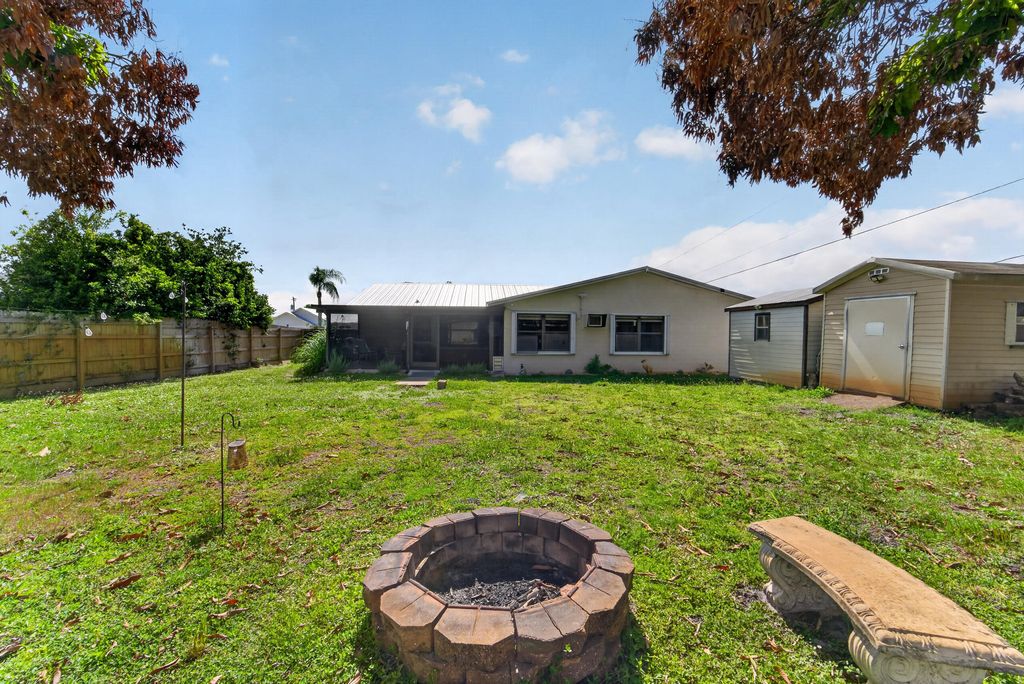 Photo of 1911 SE Dock Street, Port Saint Lucie, FL 34952 (MLS # B26033283)