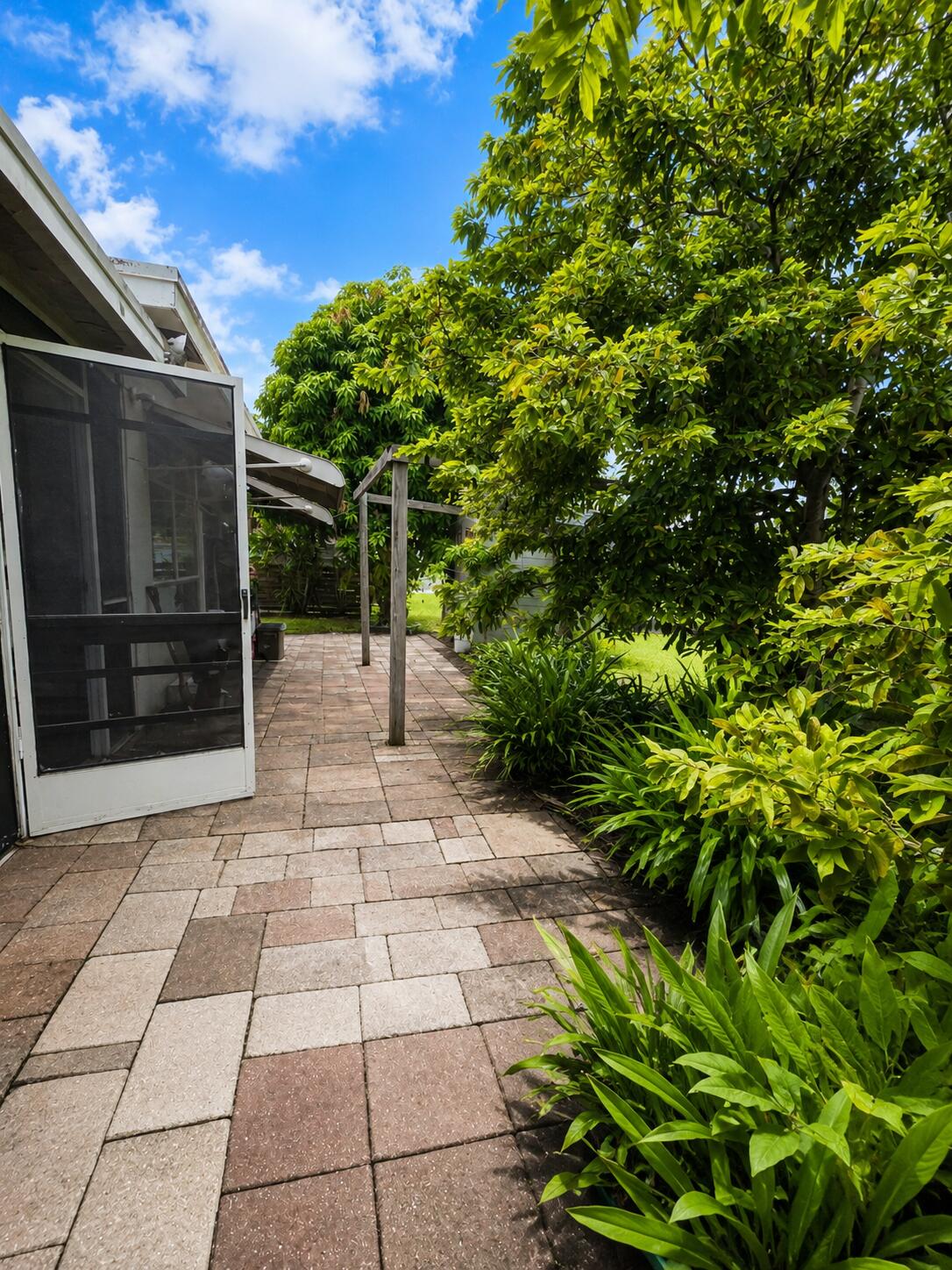 2603 NW 54TH Street