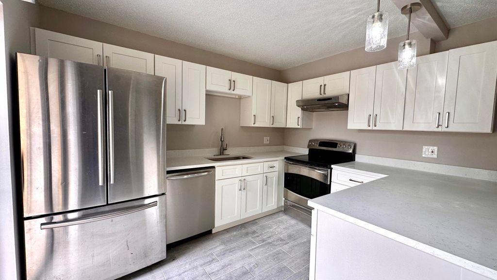 Photo of 213 Lake Arbor Drive, Palm Springs, FL 33461 (MLS # R10958597)