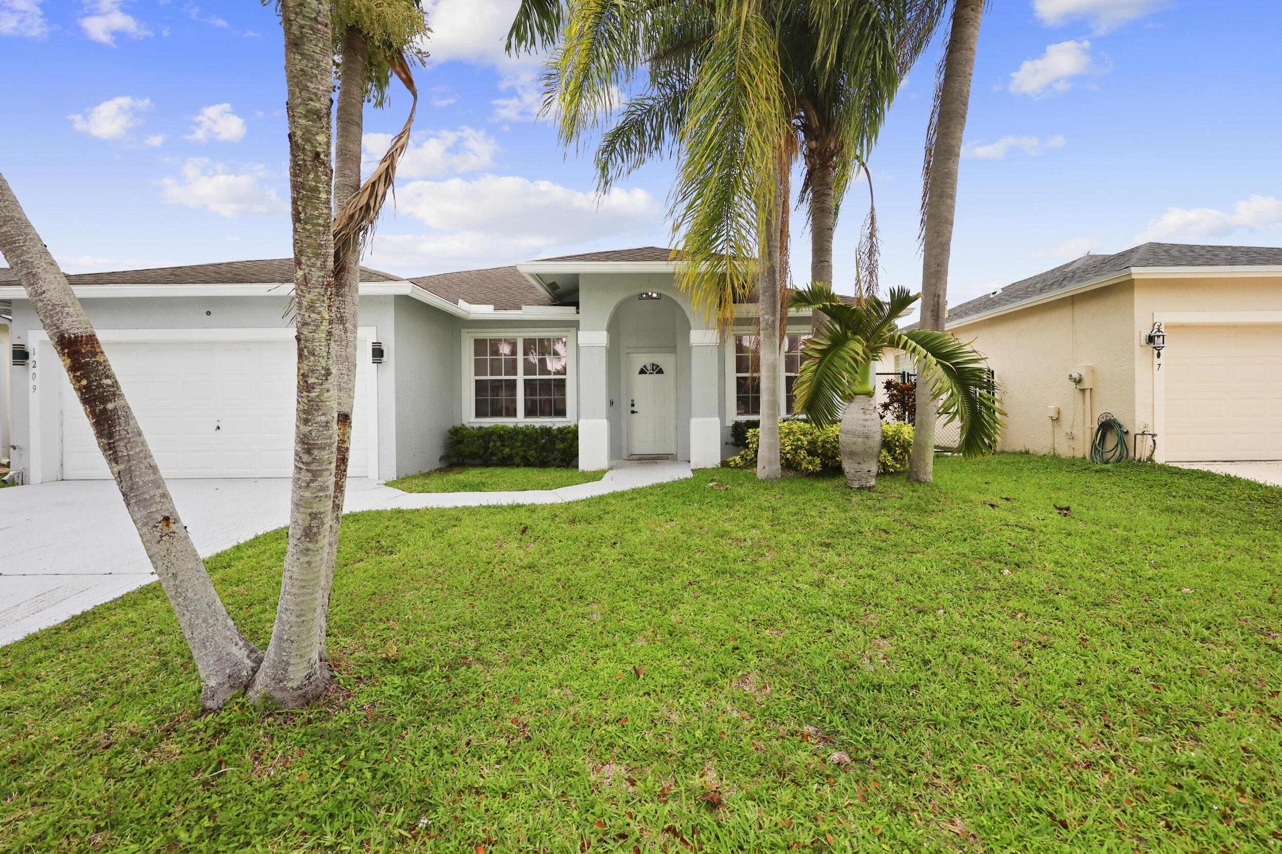 1209 Olympic Circle
