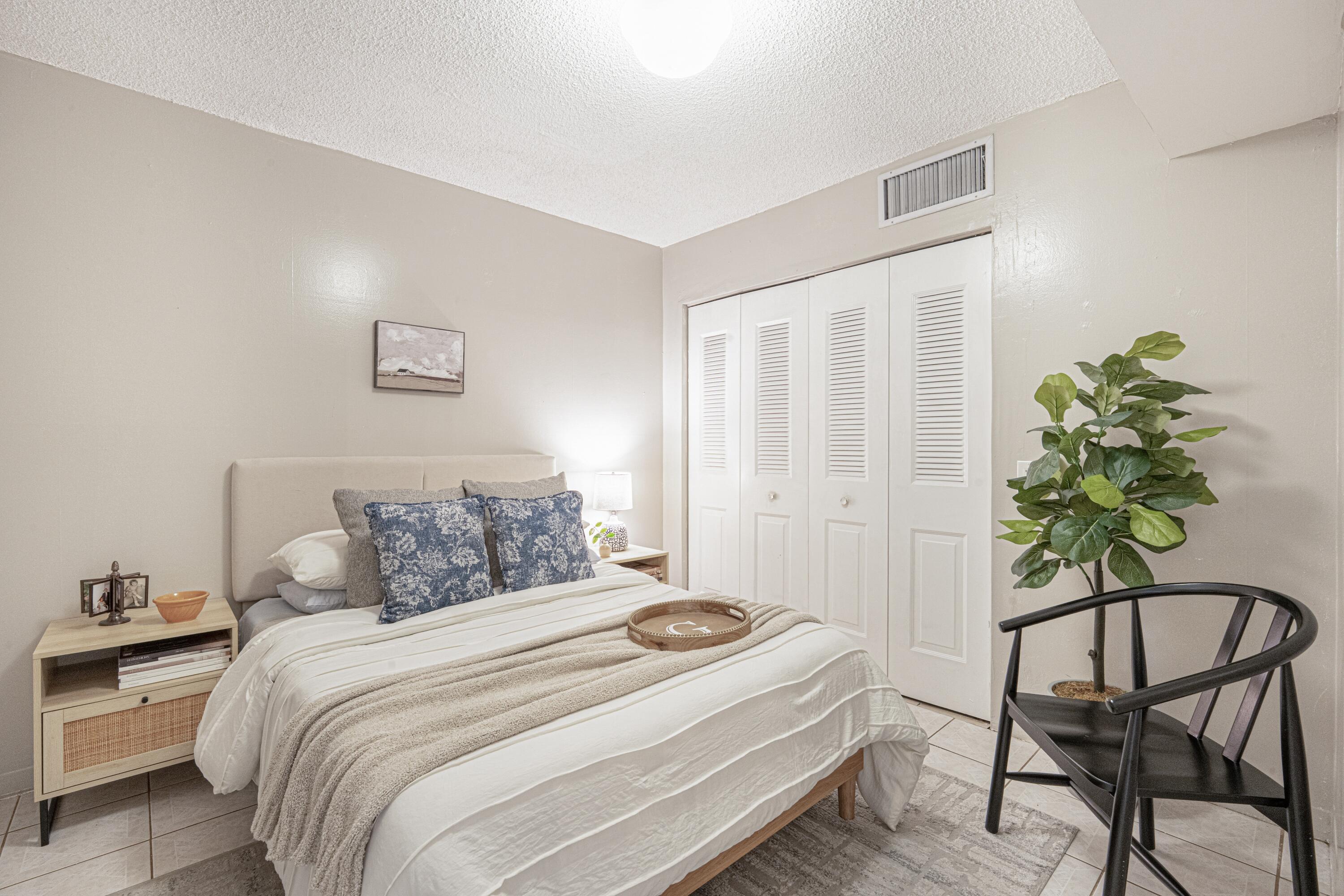 RO-MONT SOUTH CONDO MNPQ - Residential