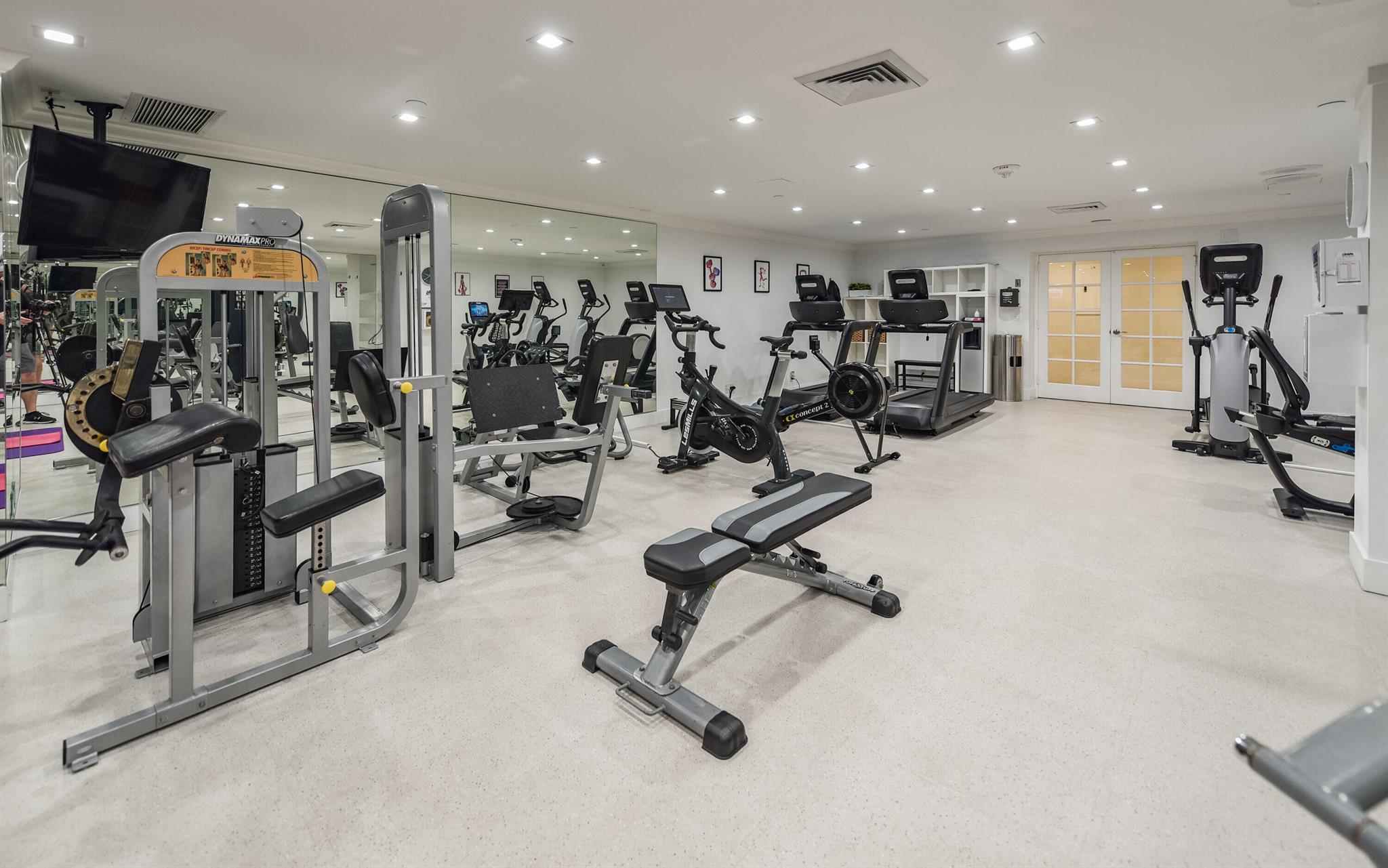 BEACH POINT CONDO - Residential