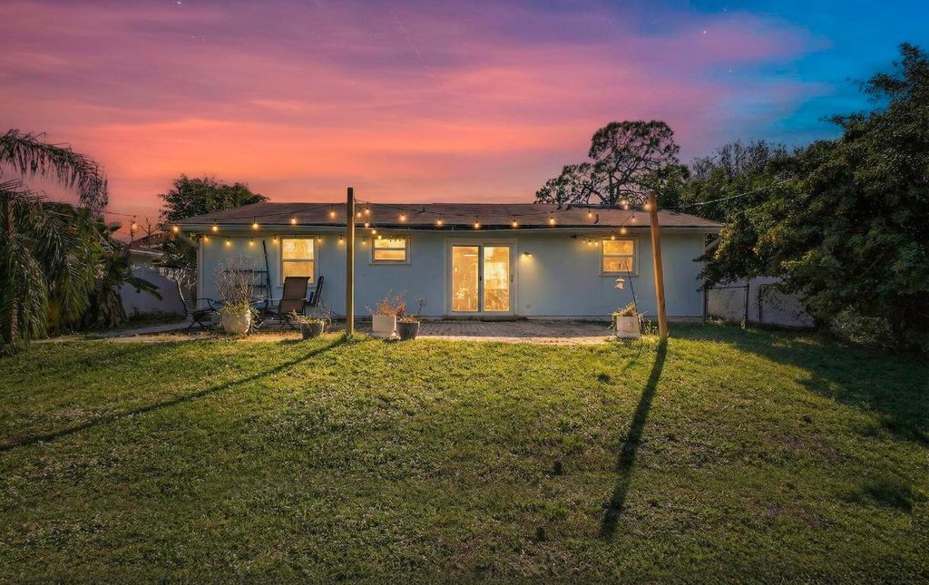 Photo of 6103 Ebert Street, Jupiter, FL 33458 (MLS # R11149436)