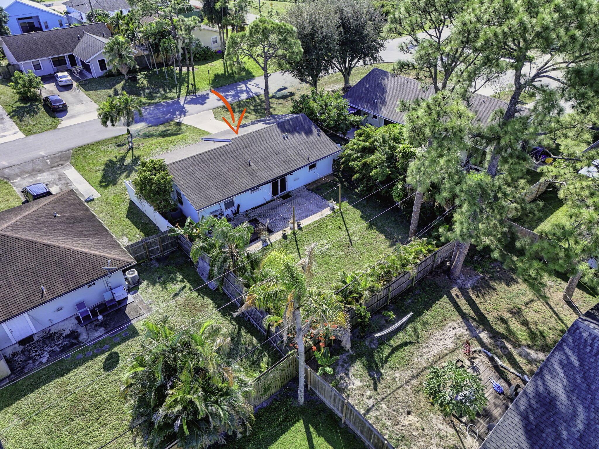 NORTH PALM BEACH HEIGHTS - Residential