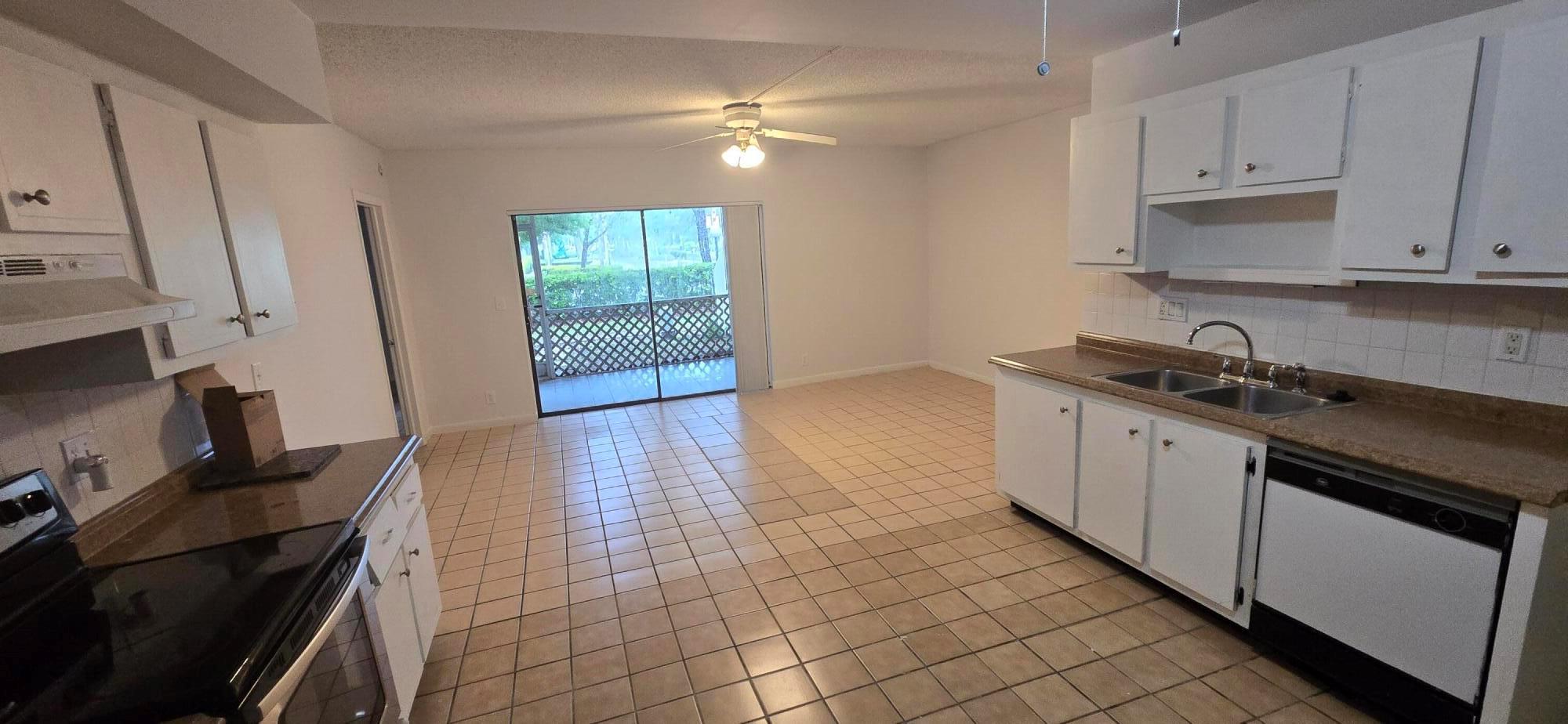SUN COUNTRY CONDO - Residential Lease