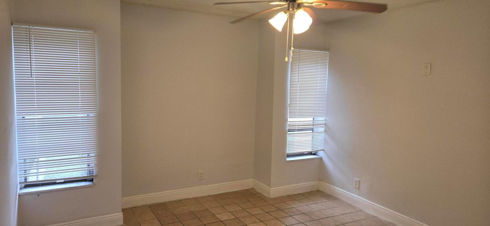 SUN COUNTRY CONDO - Residential Lease