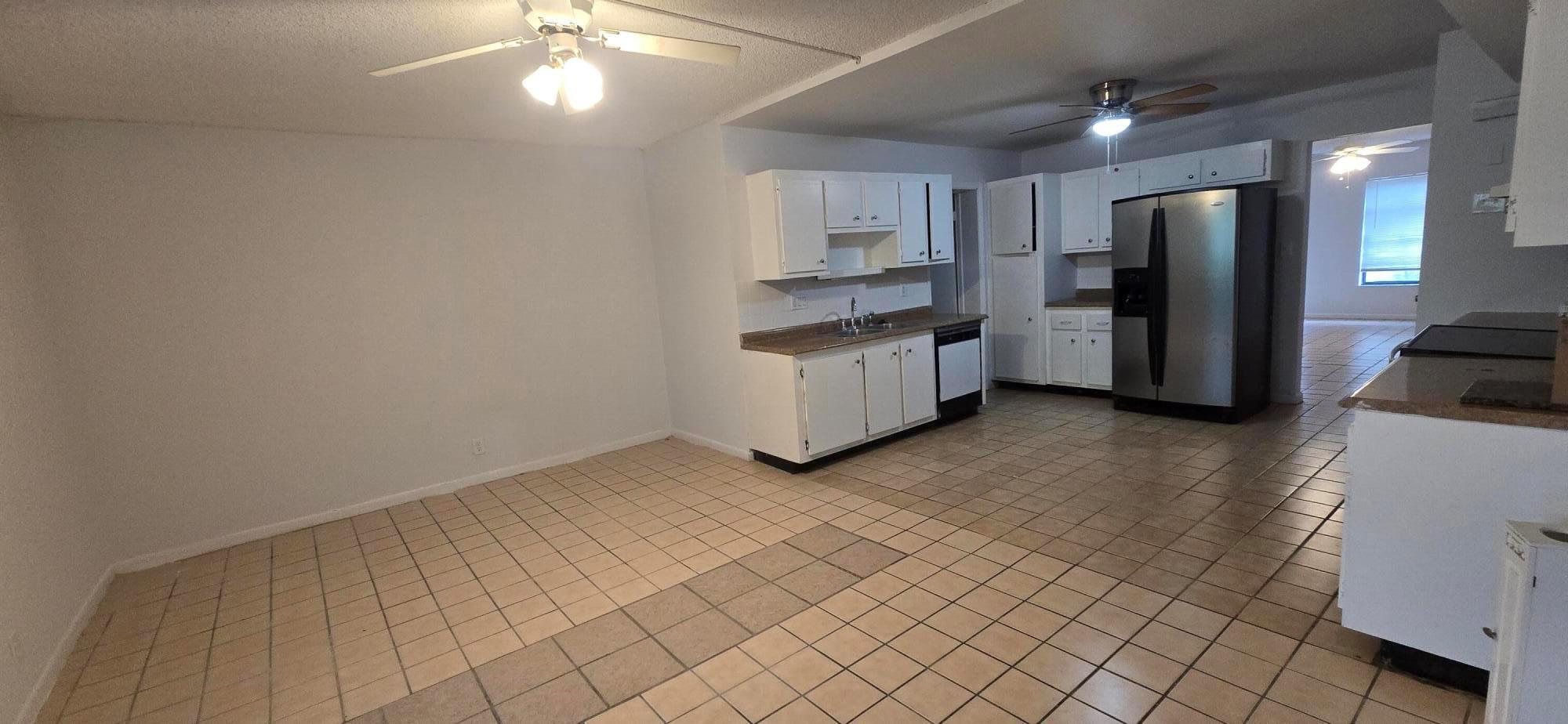SUN COUNTRY CONDO - Residential Lease