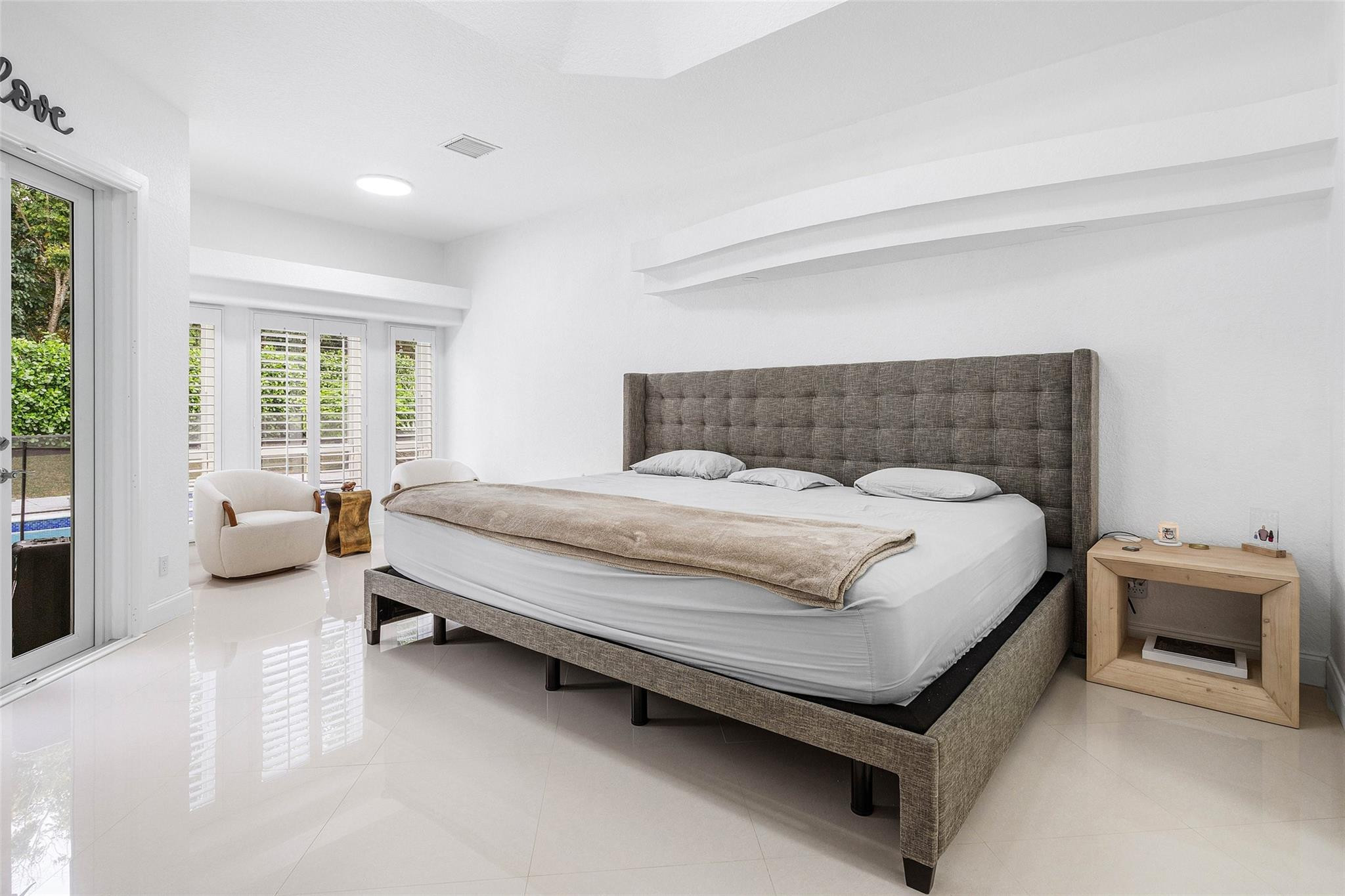 TALL PINES - Residential