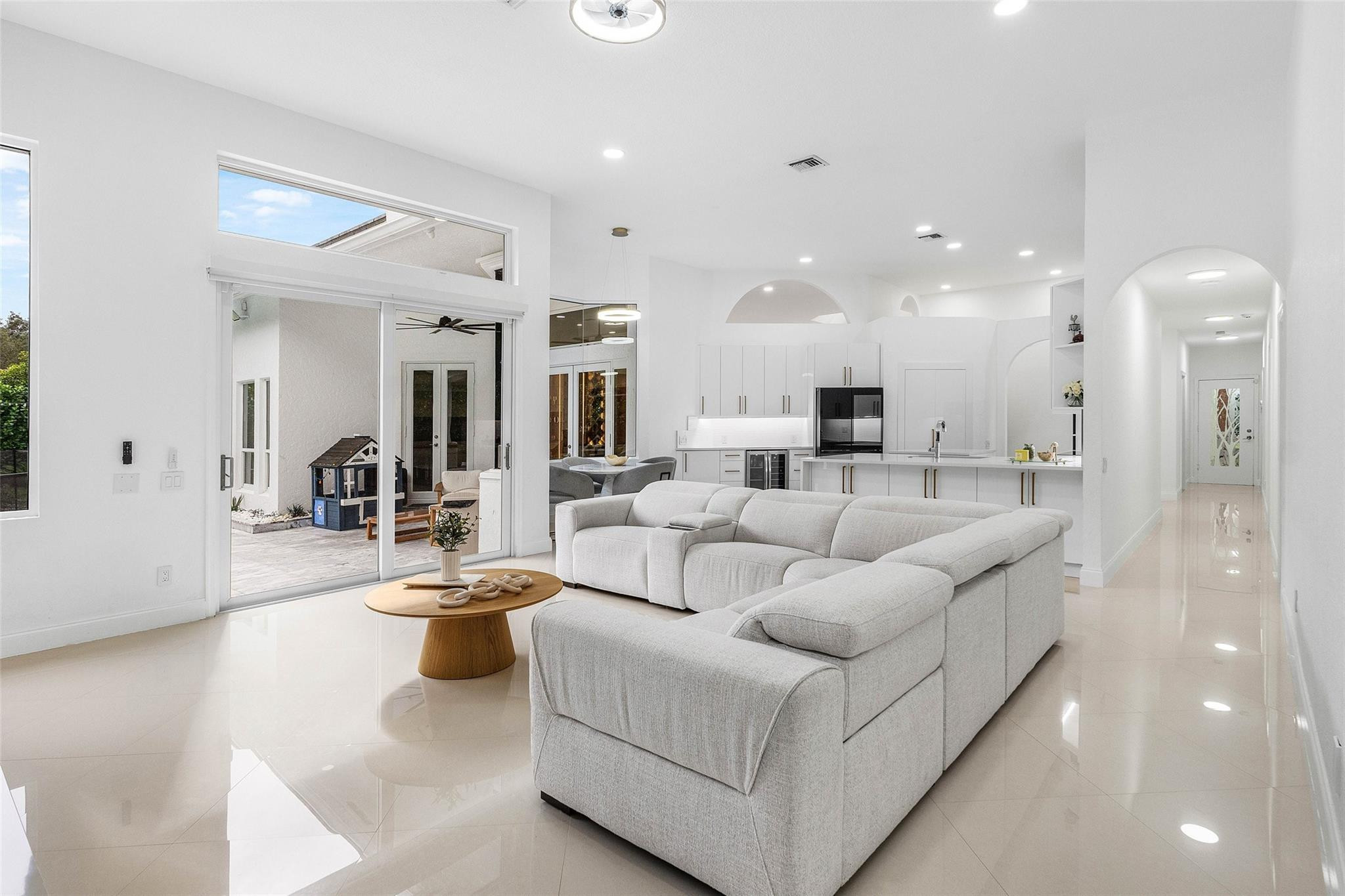 TALL PINES - Residential