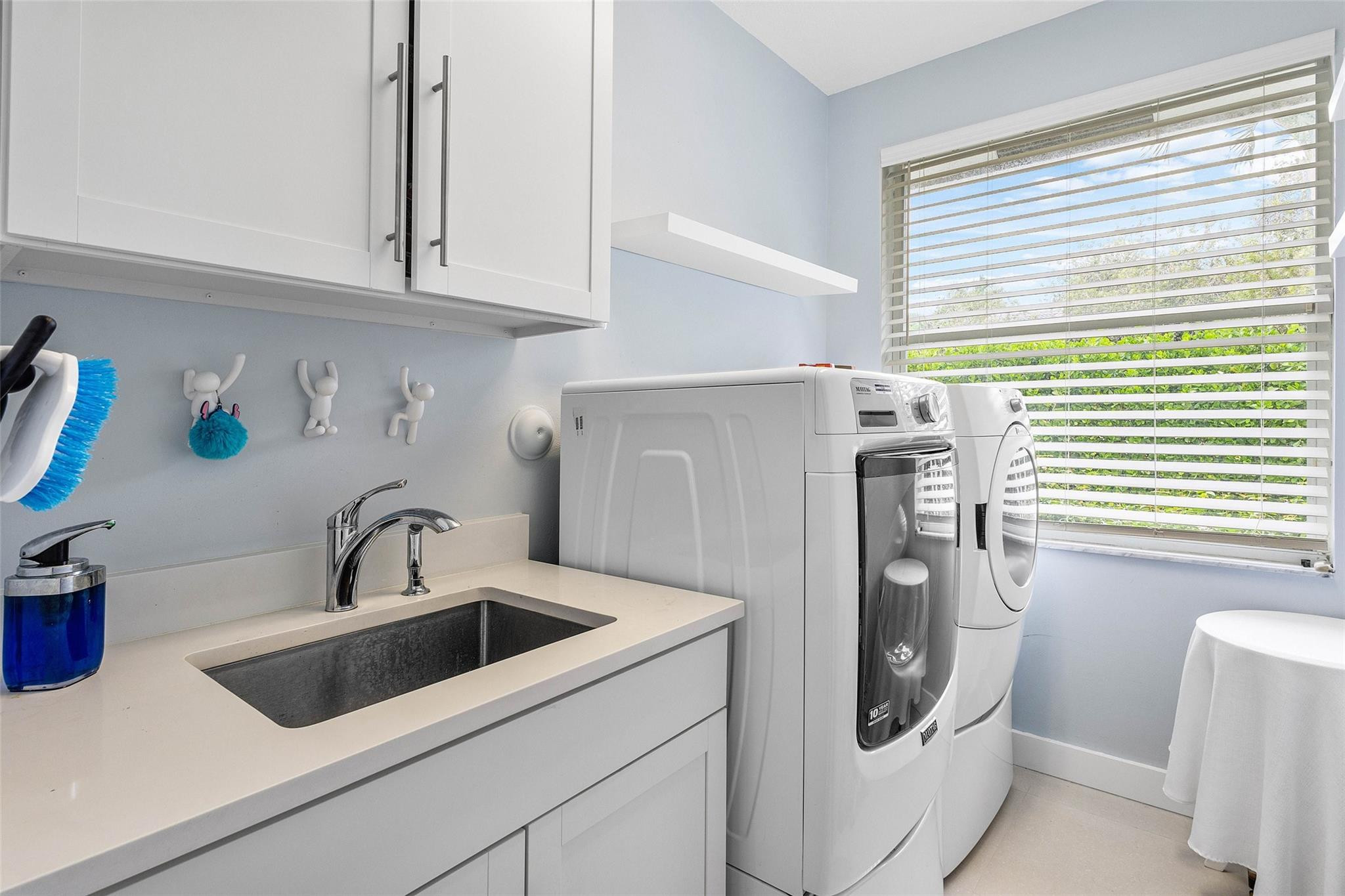 TALL PINES - Residential