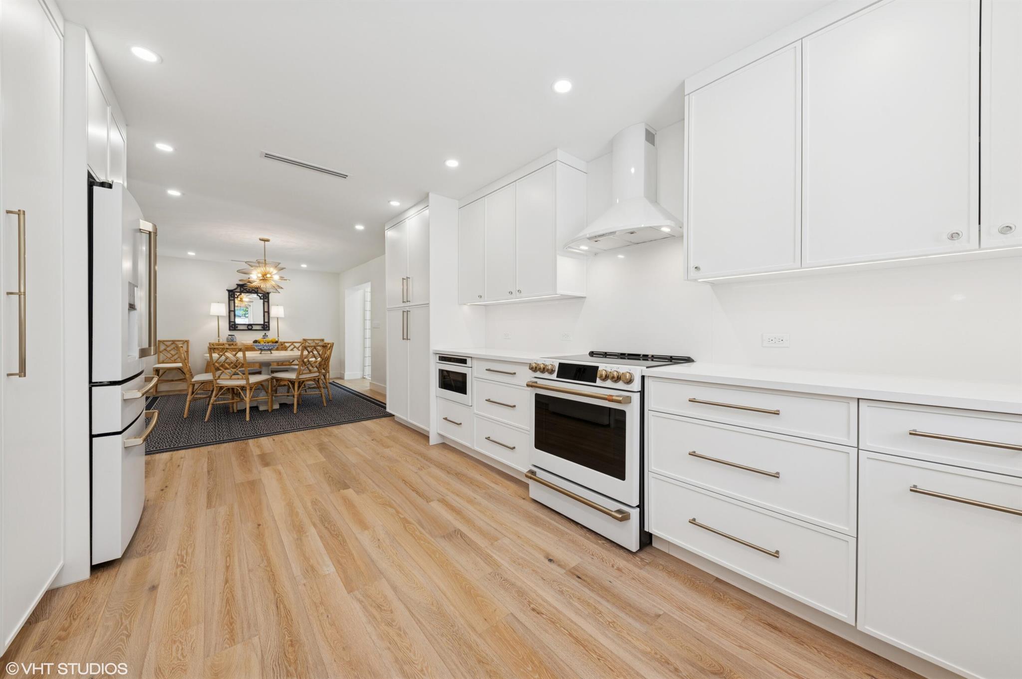 COLLEGE PARK - Residential
