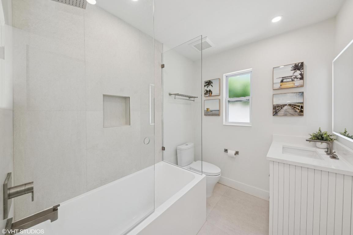 COLLEGE PARK - Residential