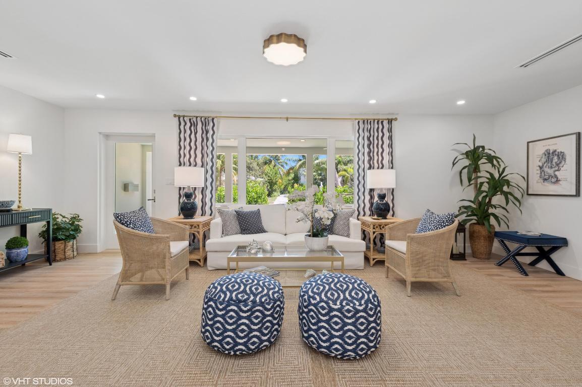 COLLEGE PARK - Residential