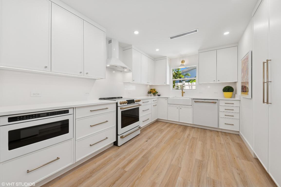 COLLEGE PARK - Residential