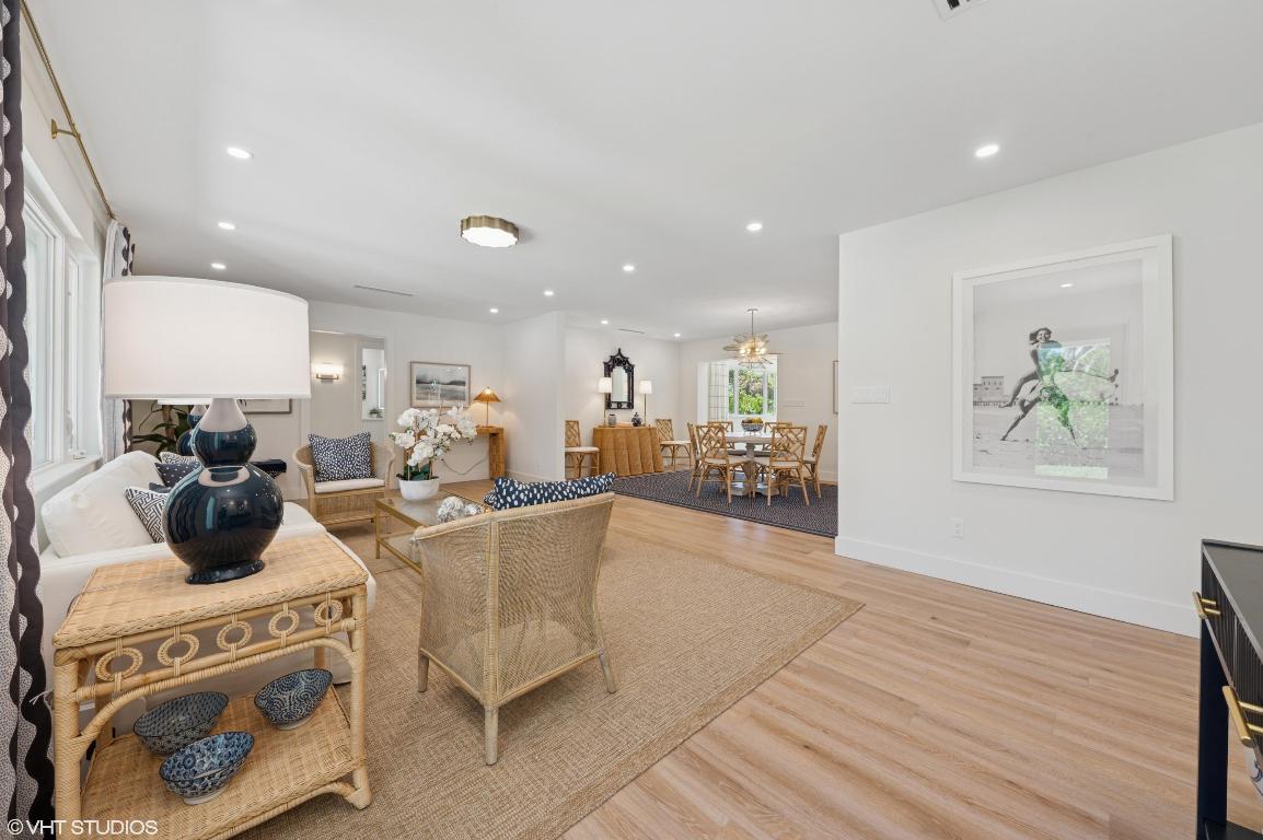 COLLEGE PARK - Residential