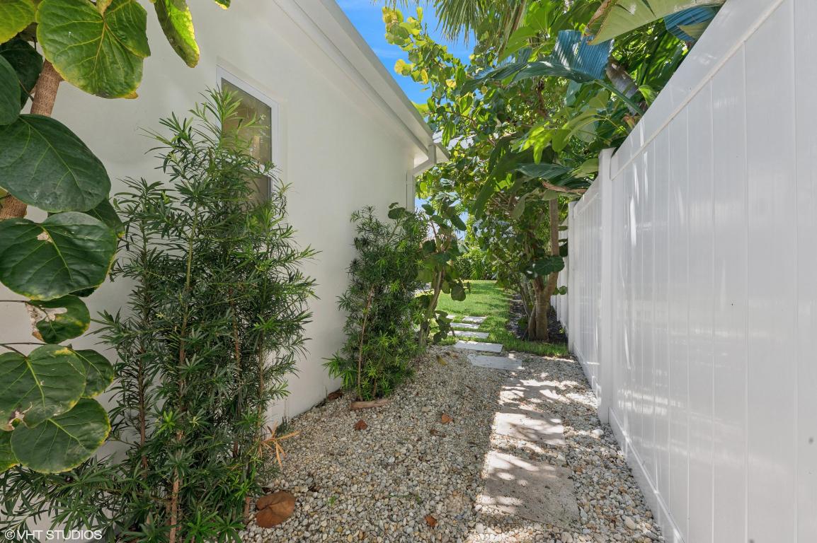 COLLEGE PARK - Residential