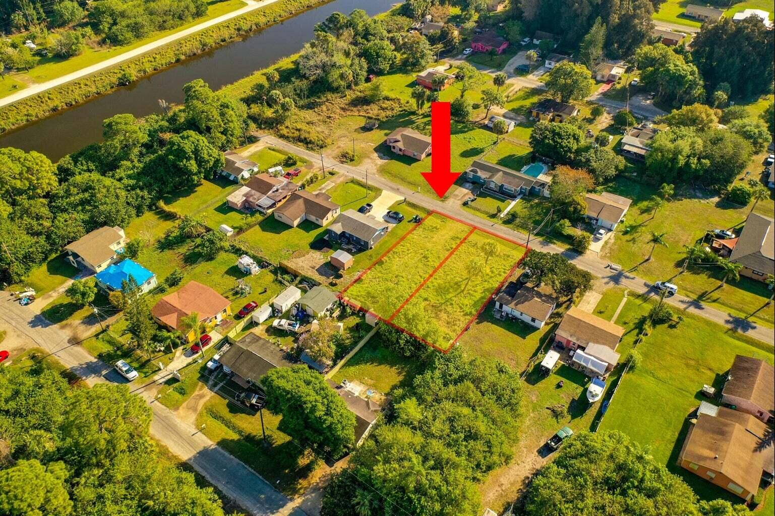 North Fort Pierce - Land