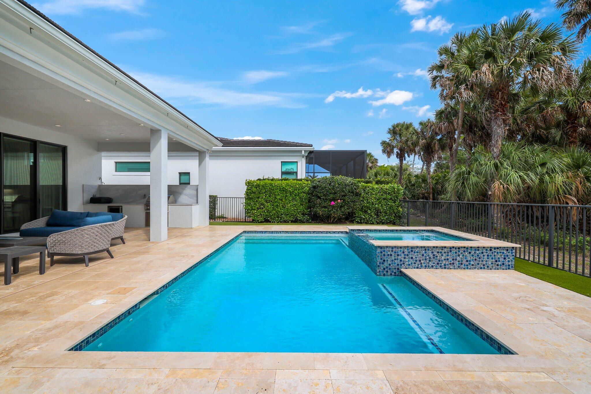 ARTISTRY - Residential