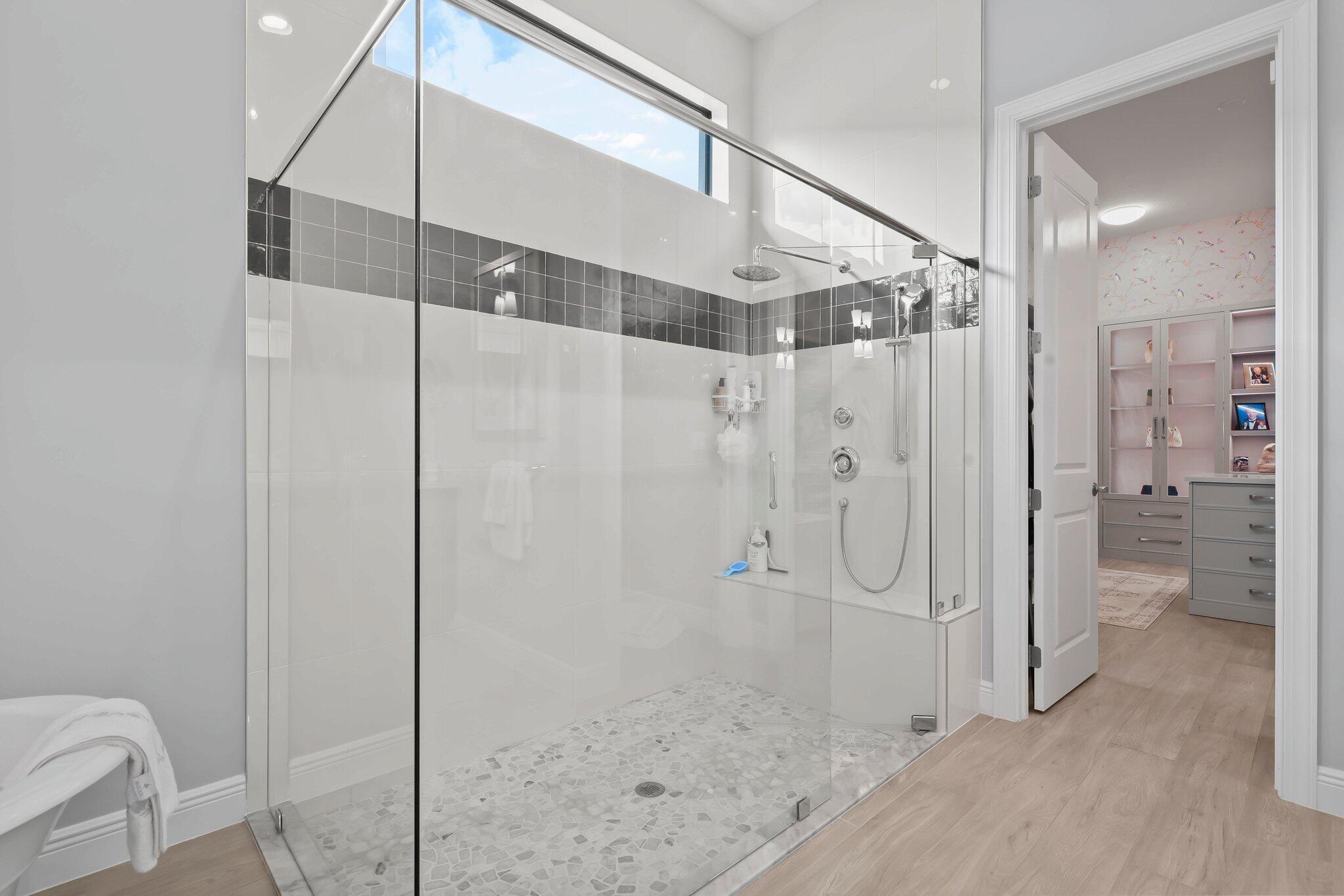 ARTISTRY - Residential