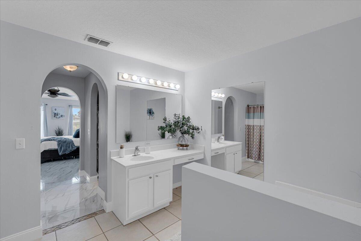 PORT ST LUCIE SECTION 4 - Residential