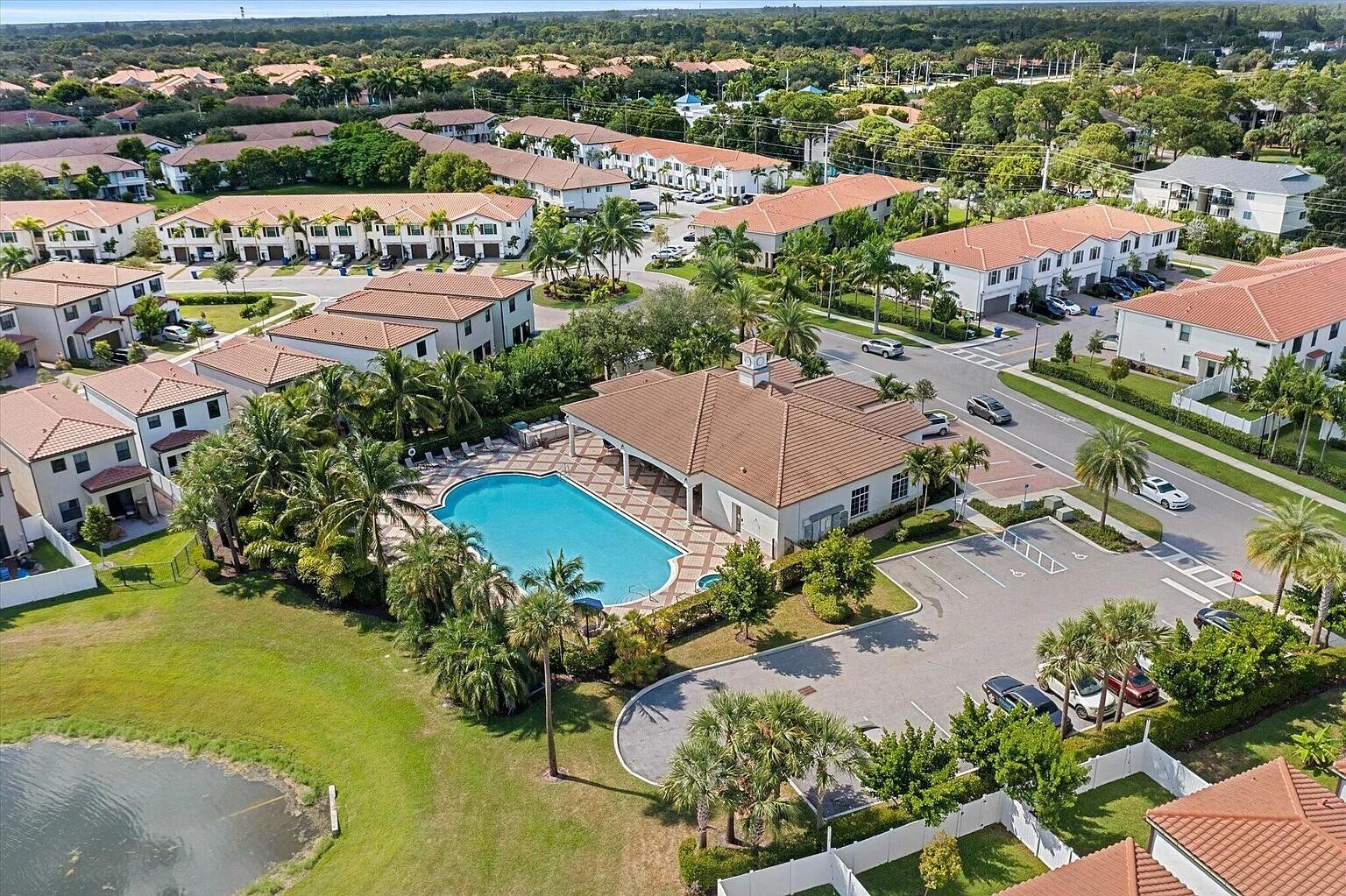 MEDITERRANEA / ARBOR PARC - Residential