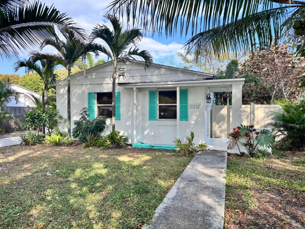 Photo of 3012 Glenwood Road, West Palm Beach, FL 33405 (MLS # R11165192)