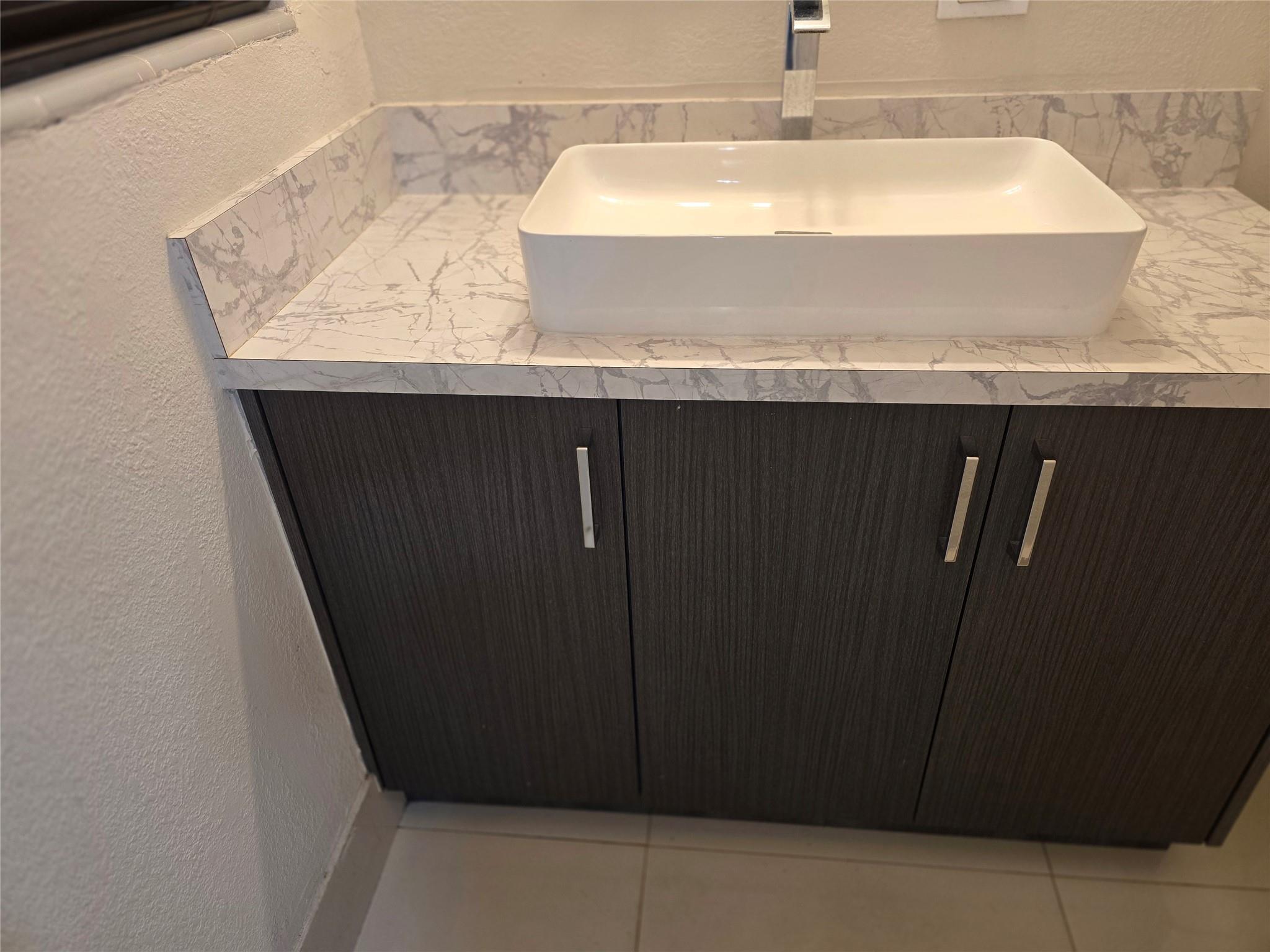 REALSITE ESTATES - Residential