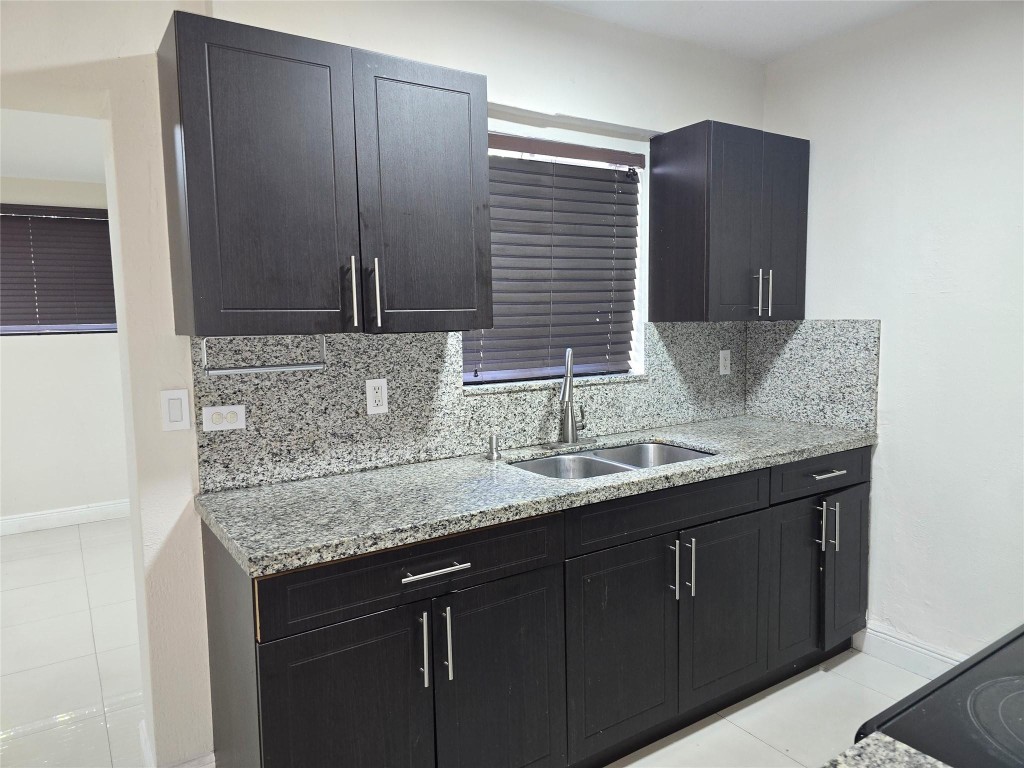 REALSITE ESTATES - Residential