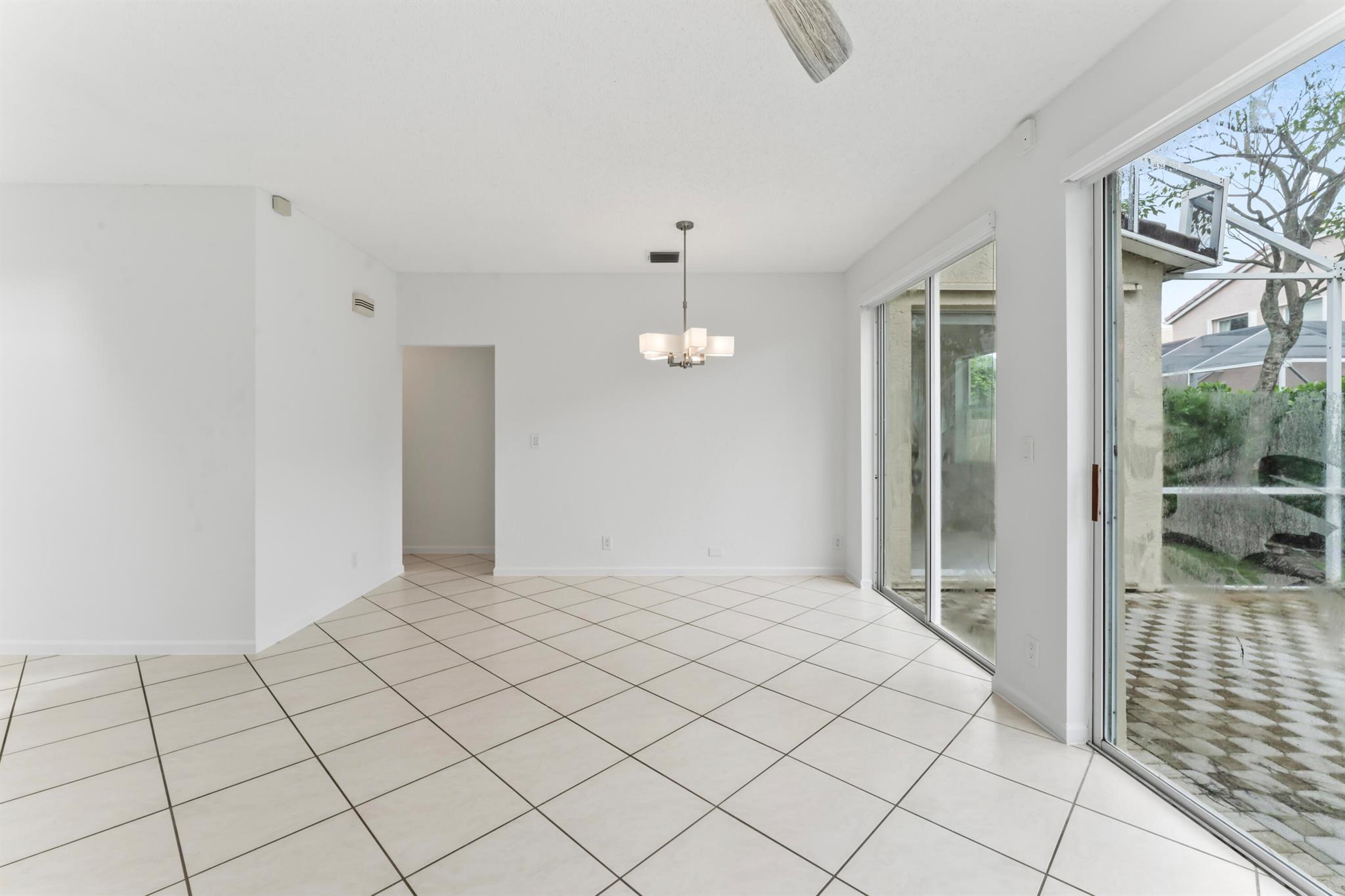 KENSINGTON 146-39 B - Residential Lease