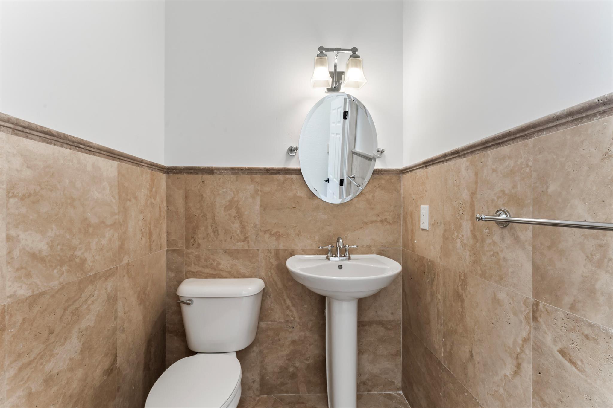 KENSINGTON 146-39 B - Residential Lease