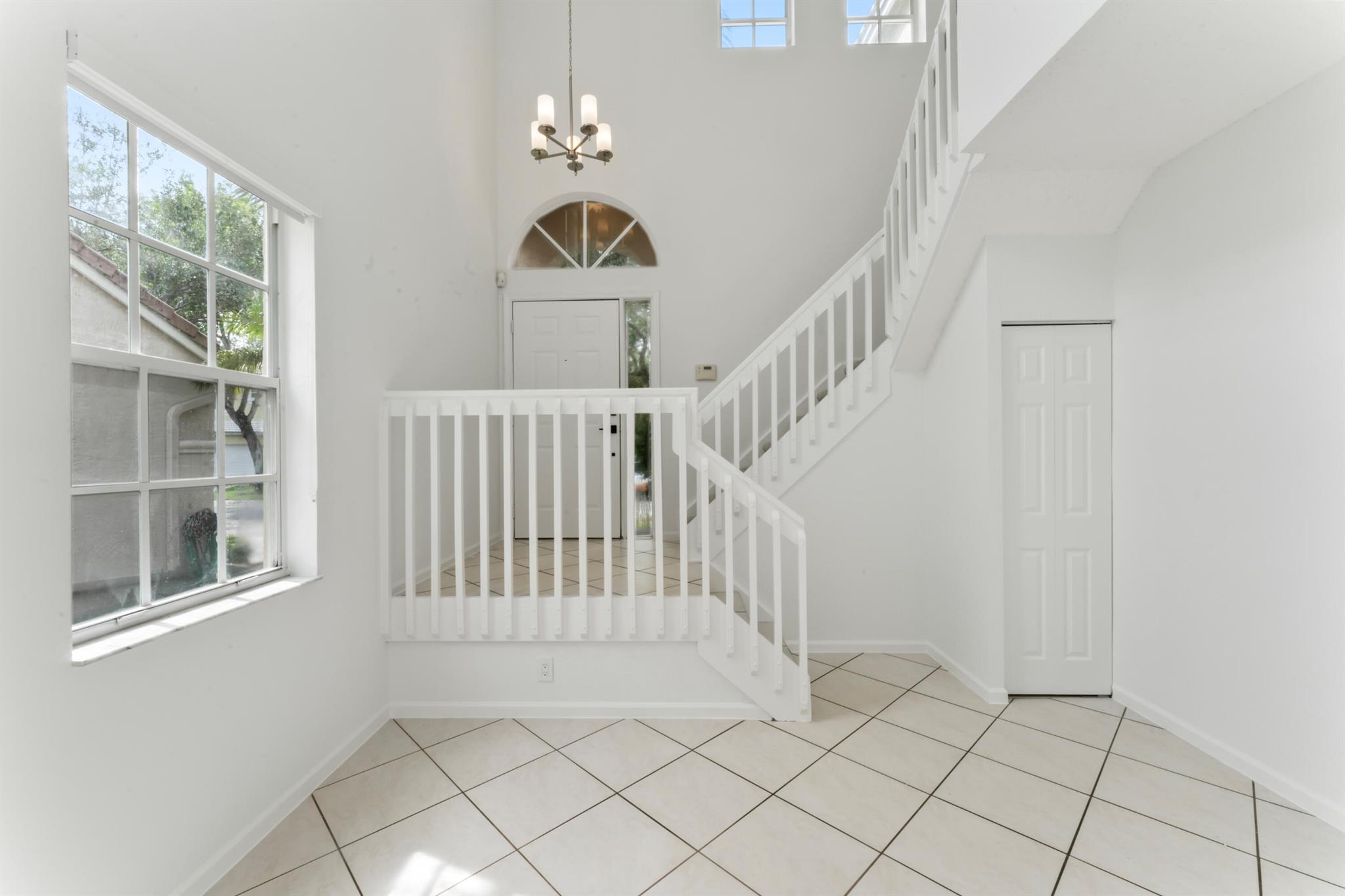 KENSINGTON 146-39 B - Residential Lease