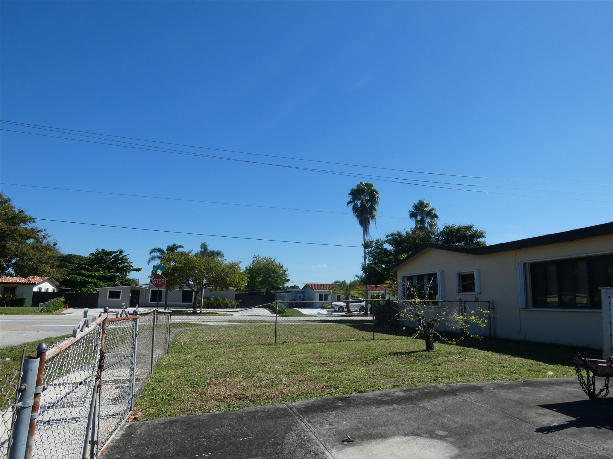 Palm Springs North - Residential